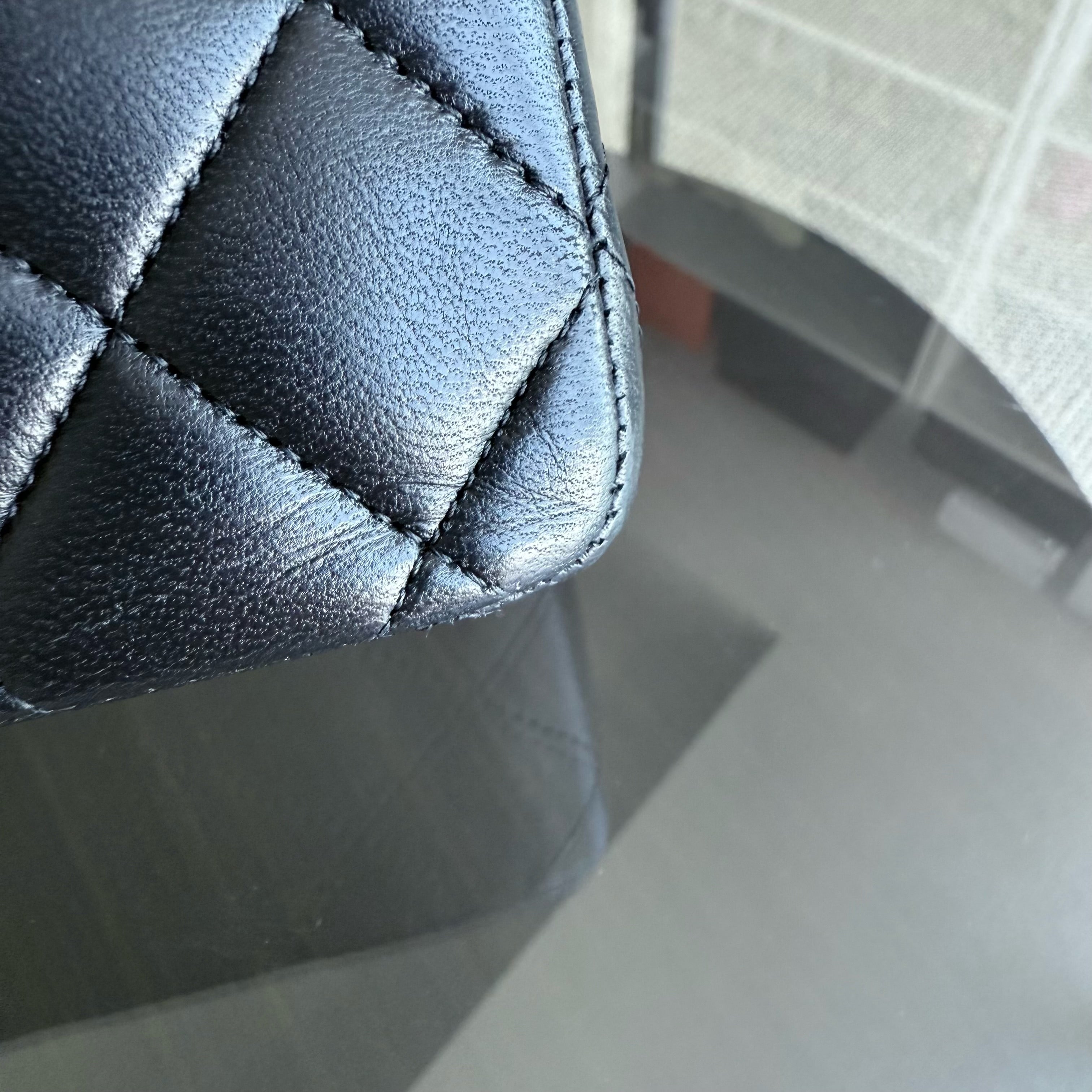 Chanel Classic Flap Medium - 25CM Quilted Lambskin Black Gold Hardware Sereis 15