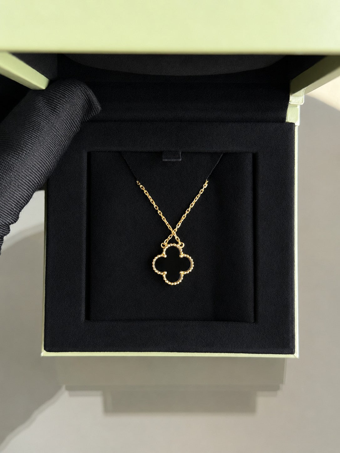 Van Cleef & Arpels VCA Vintage Alhambra Onyx Pendant Necklace 18K Yellow Gold