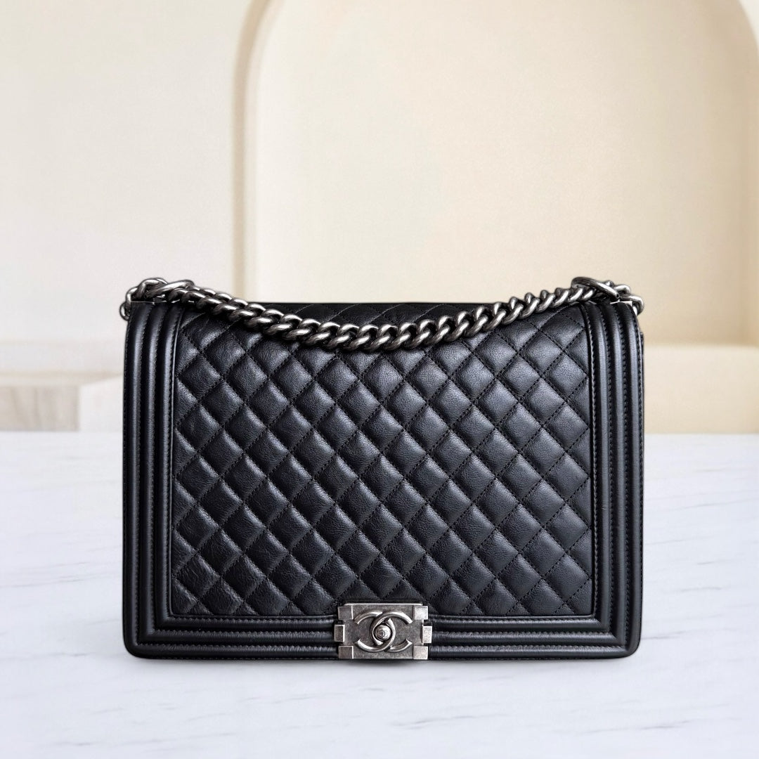 Chanel Boy Large - Quilted Grained Calfskin Black Silver Hardware Series 17
