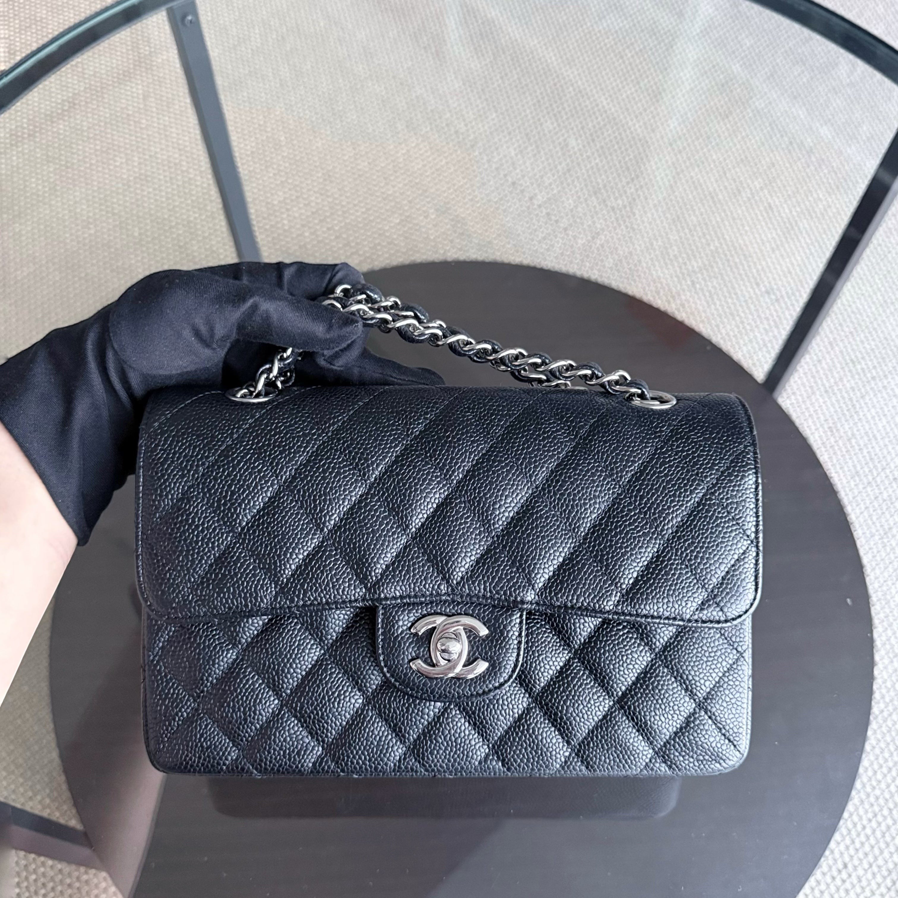Chanel Classic Flap Small - Caviar 23CM Quilted Grained Calfskin Black Silver Hardware Series 12
