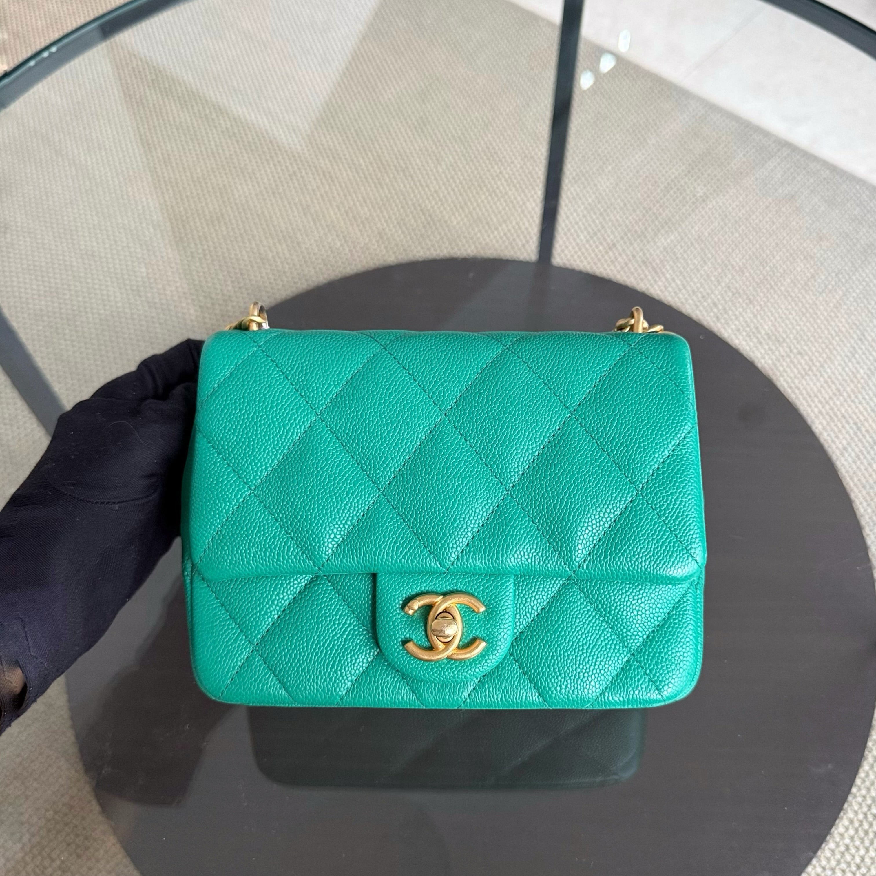 Chanel Flap Mini 21CM Sweetheart 23P - Caviar Quilted Emerald Green Gold Hardware Microchip