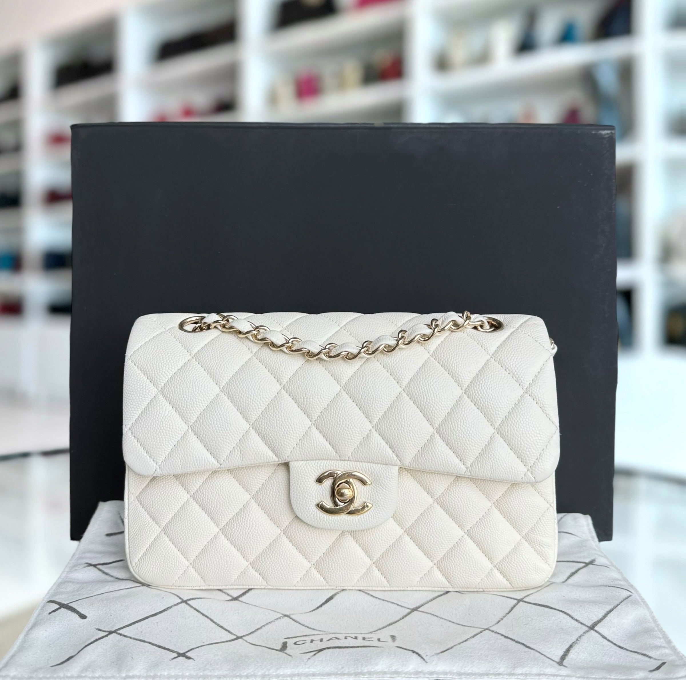 Chanel Classic Flap Small - Caviar 23CM Quilted Cream White Gold Hardware Series 27