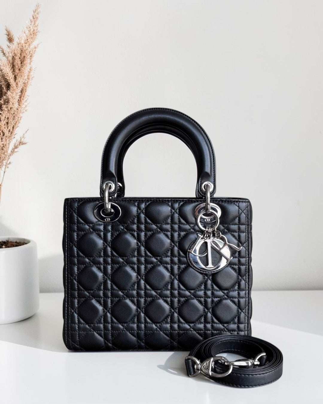 Dior Lady Medium - Cannage Lambskin Black Silver Hardware
