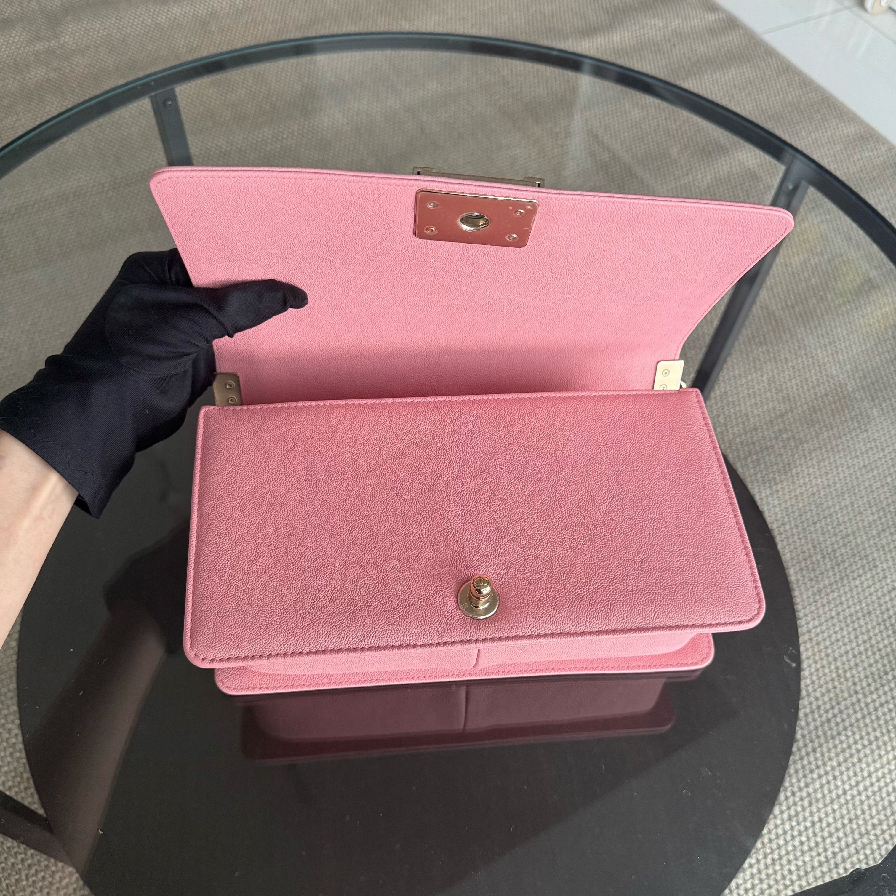 Chanel Boy Medium - Caviar 25CM Quilted Pink Gold Hardware Series 27