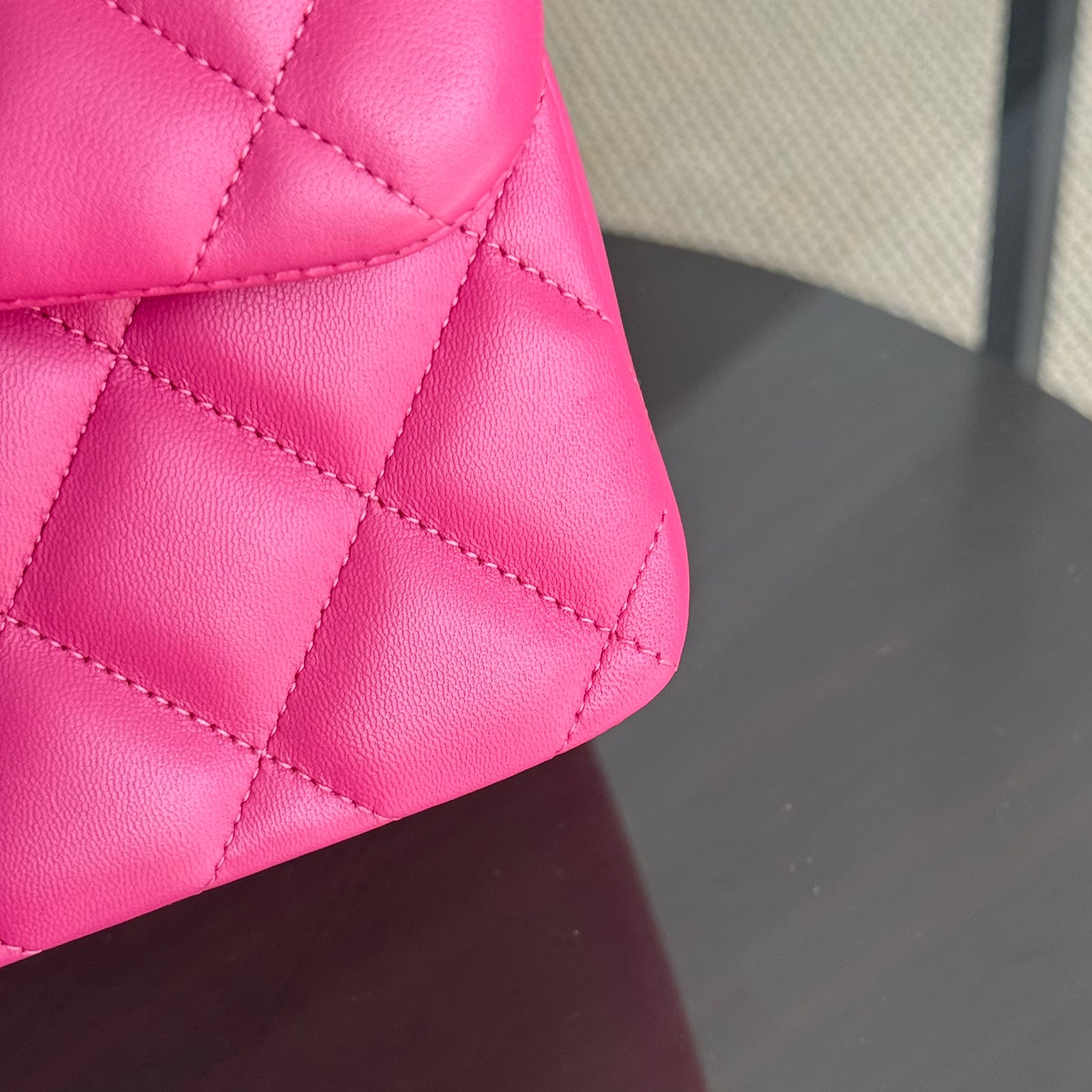 Chanel Classic Flap Jumbo - Double Flap 30CM Quilted Lambskin Pink Gold Hardware Series 17