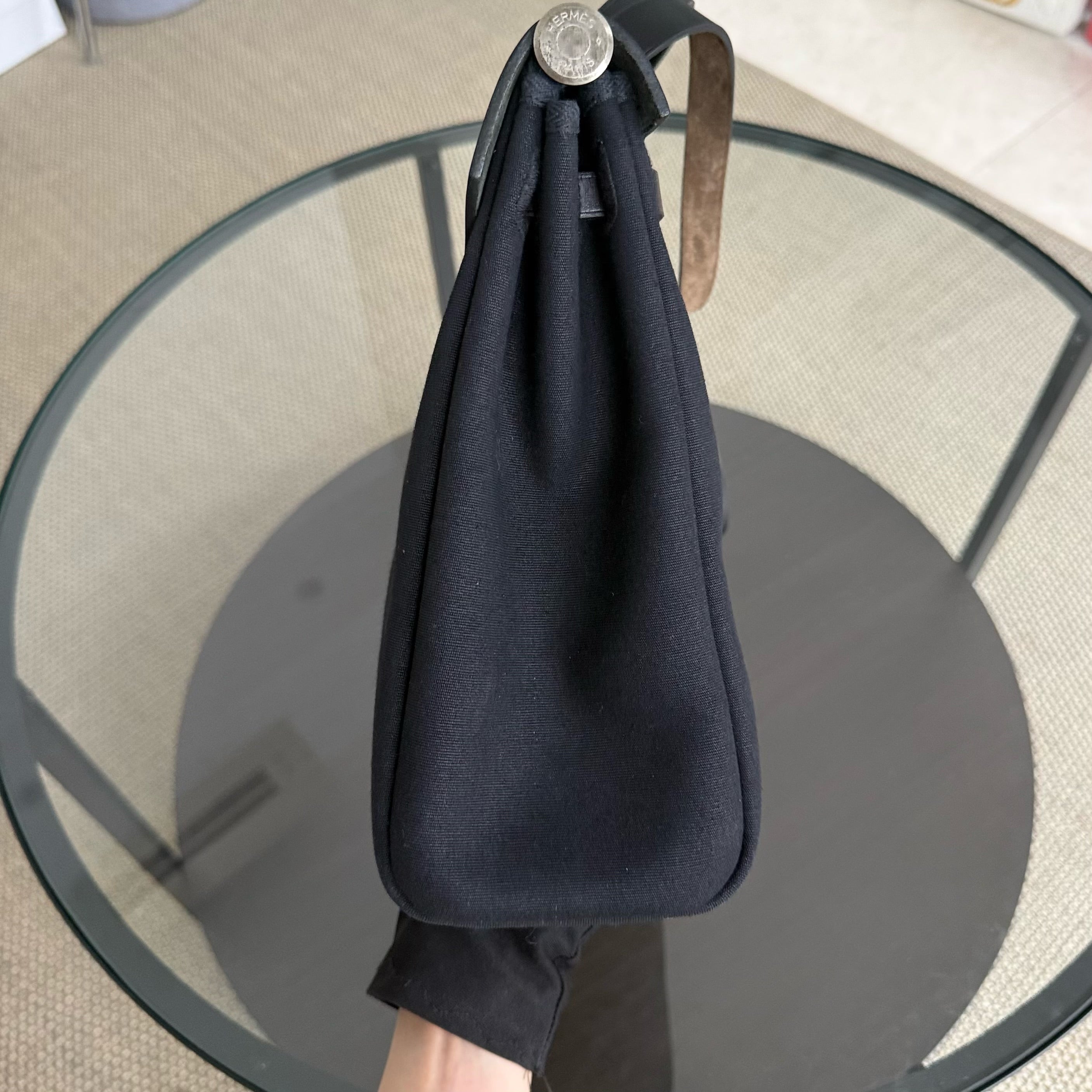 Hermes Herbag Zip 31 Plain Cloth Black PHW Stamp D
