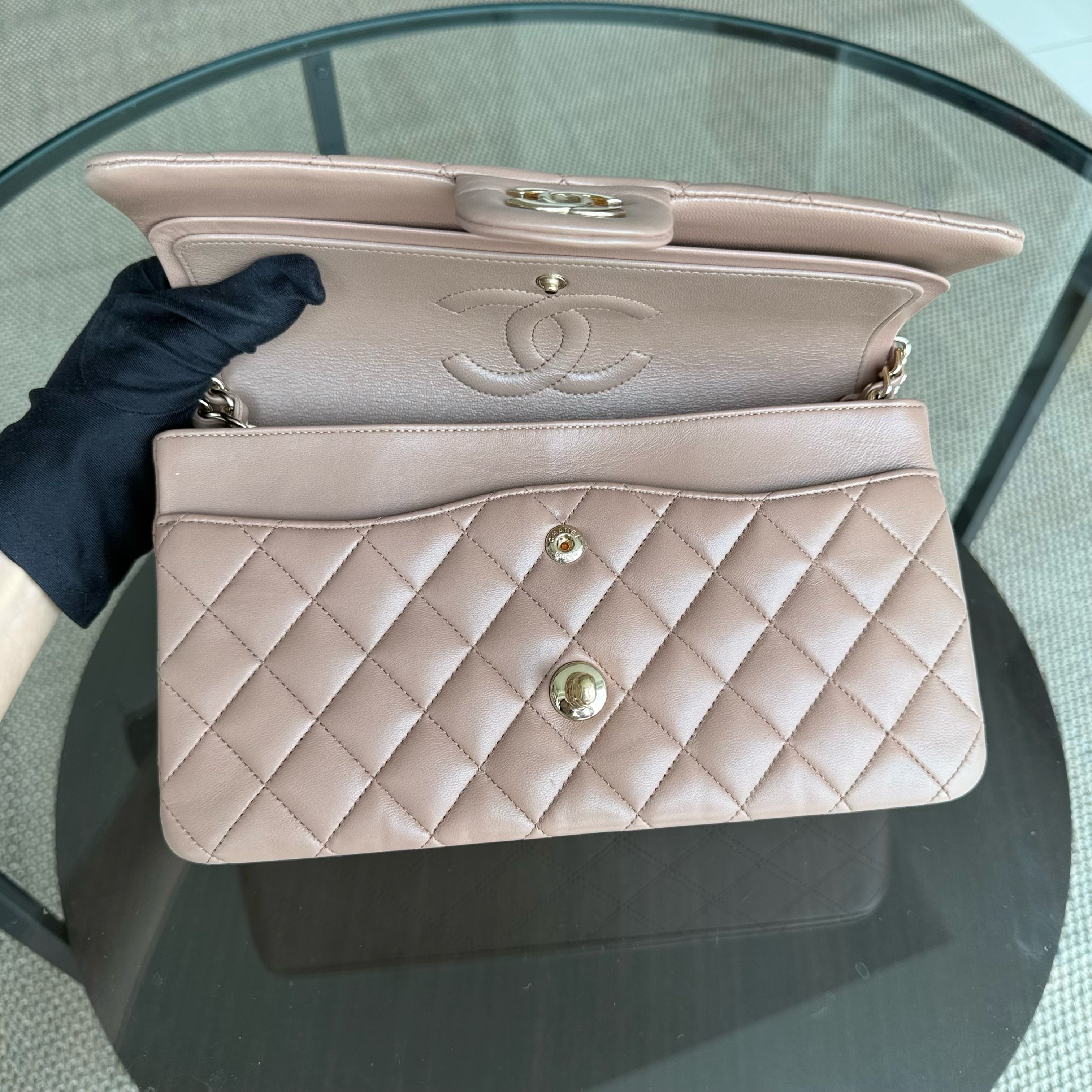 Chanel Classic Flap Medium - 25CM Quilted Lambskin Caramel Brown Gold Hardware Series 24