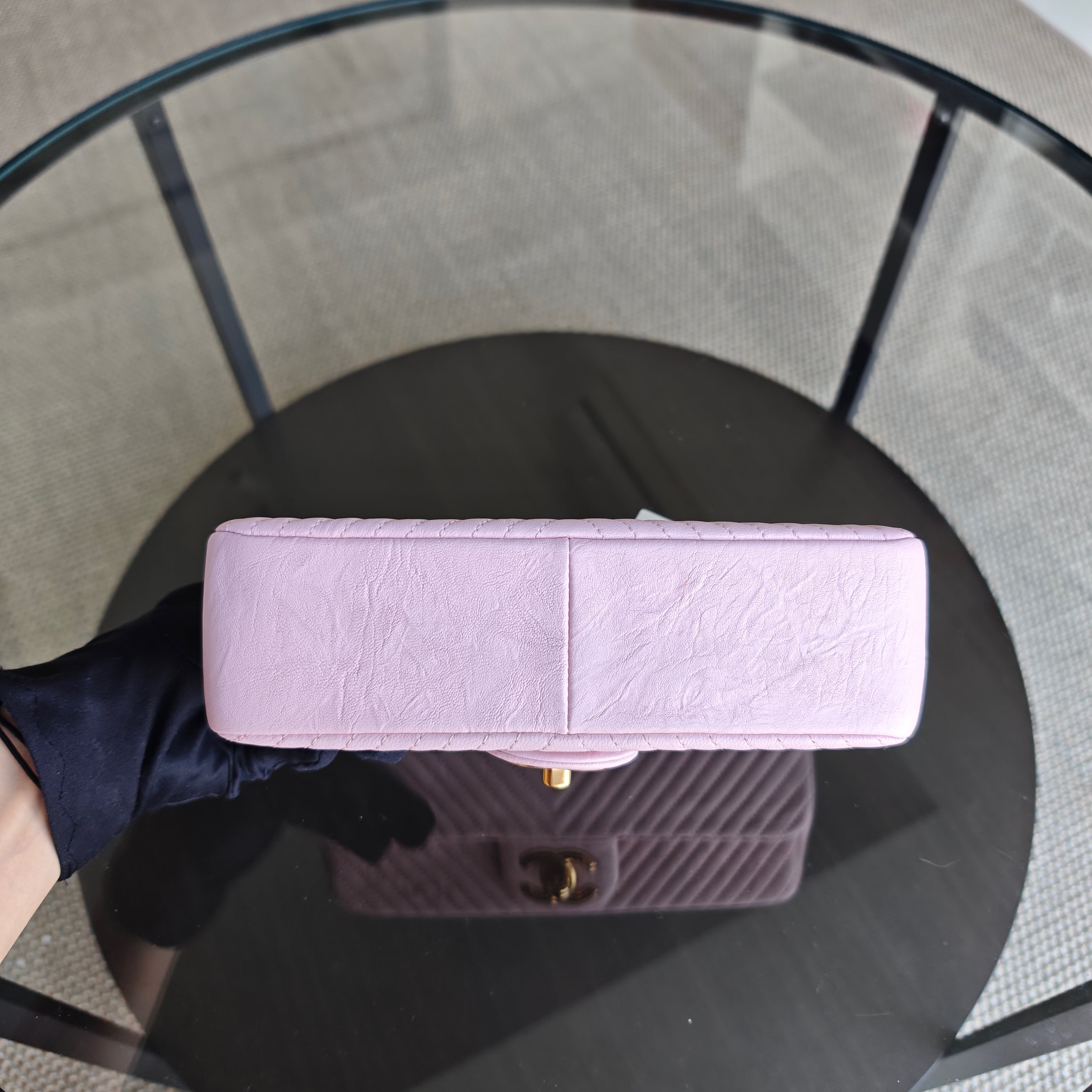 Chanel Seasonal Flap - Chevron Surpique CC Herringbone Medallion Flap Light pink Gold Hardware Series 22