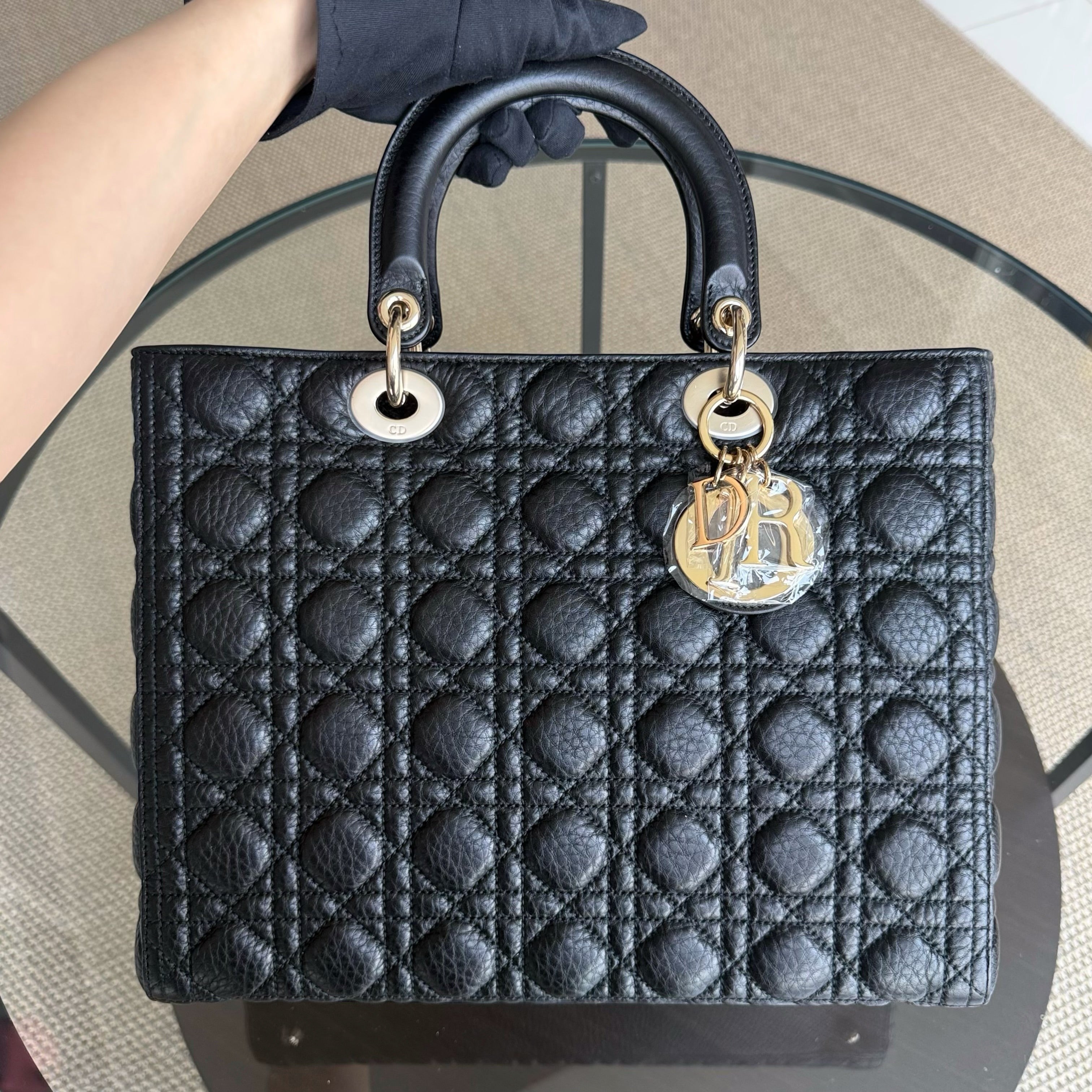*Flap, Caviar* Lady Large Flap Caviar Cannage Black GHW No Strap
