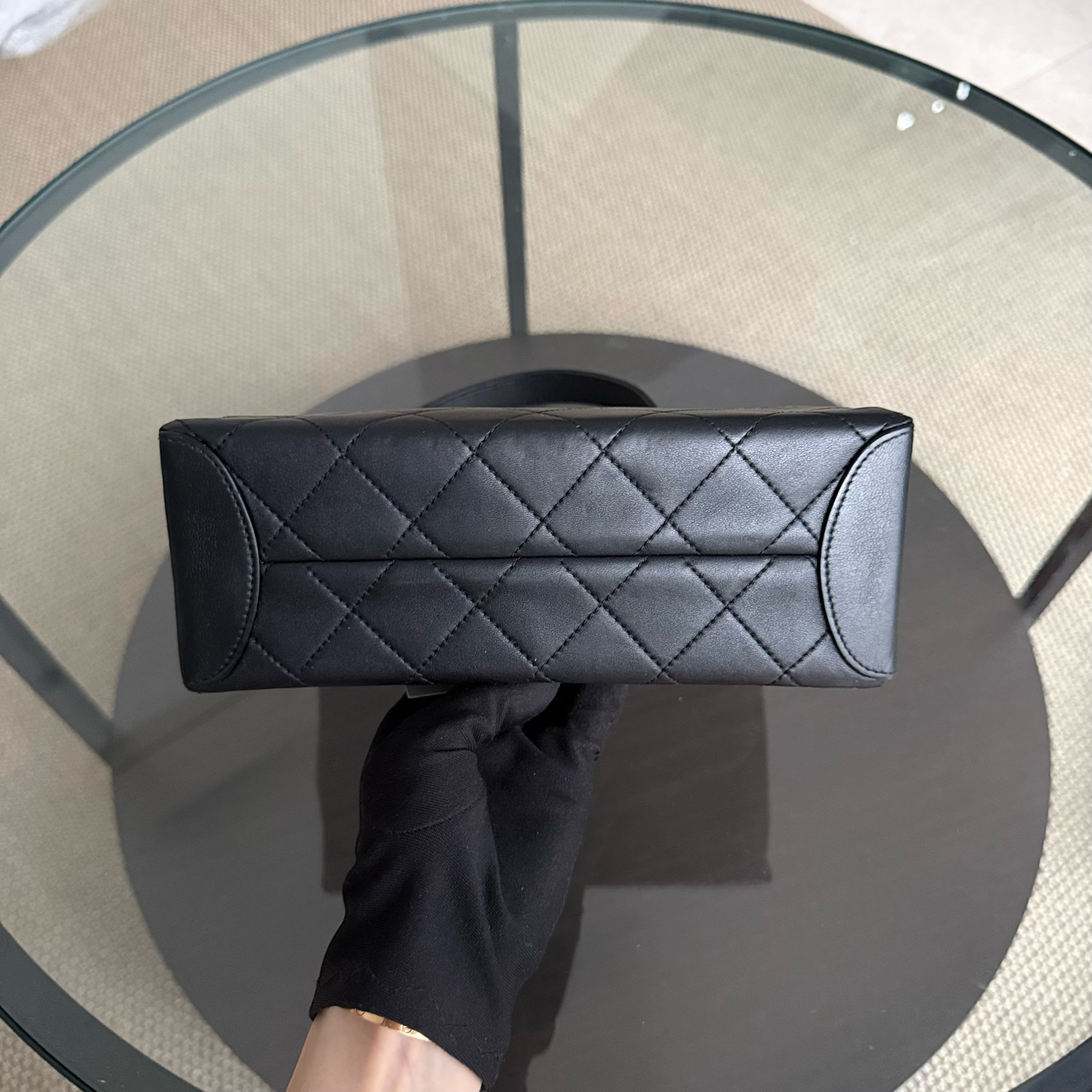 Chanel Handle Medium - 24CM Calfskin Quilted Black Gold Hardware Series 28