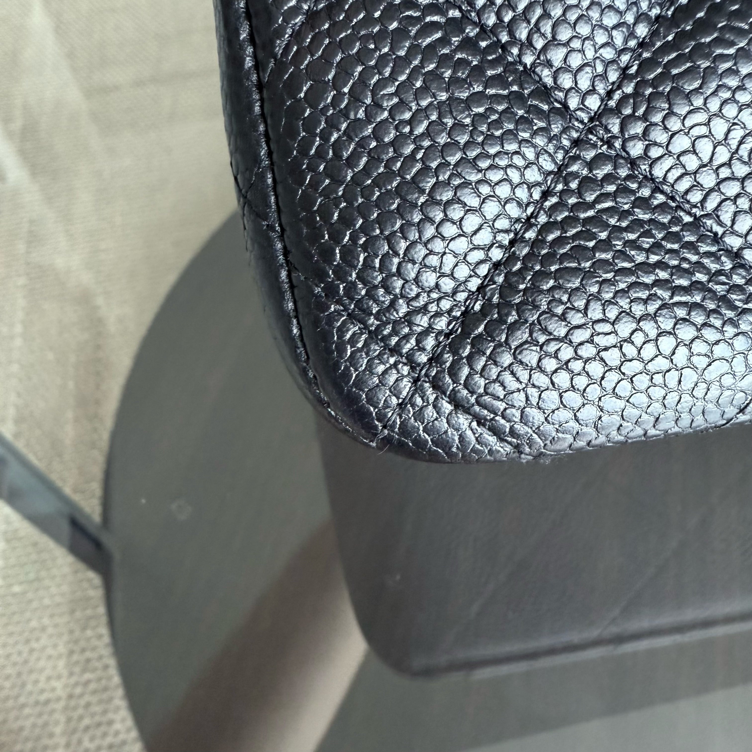 Chanel Classic Flap Jumbo - Caviar 30CM Double Flap Quilted Grained Calfskin Black Gold Hardware