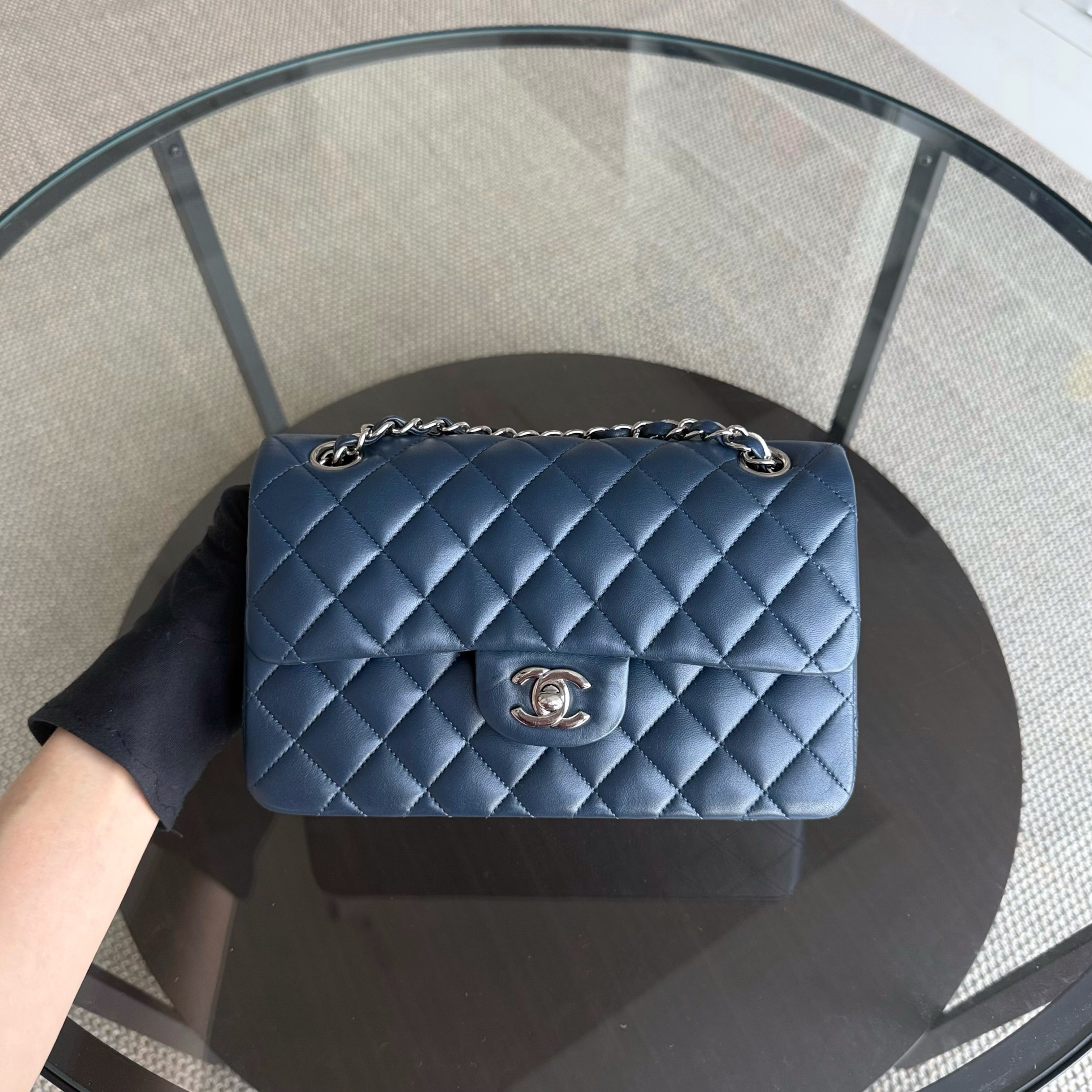 Chanel Classic Flap Small - Lambskin 23CM Dark Blue Silver Hardware Series 26