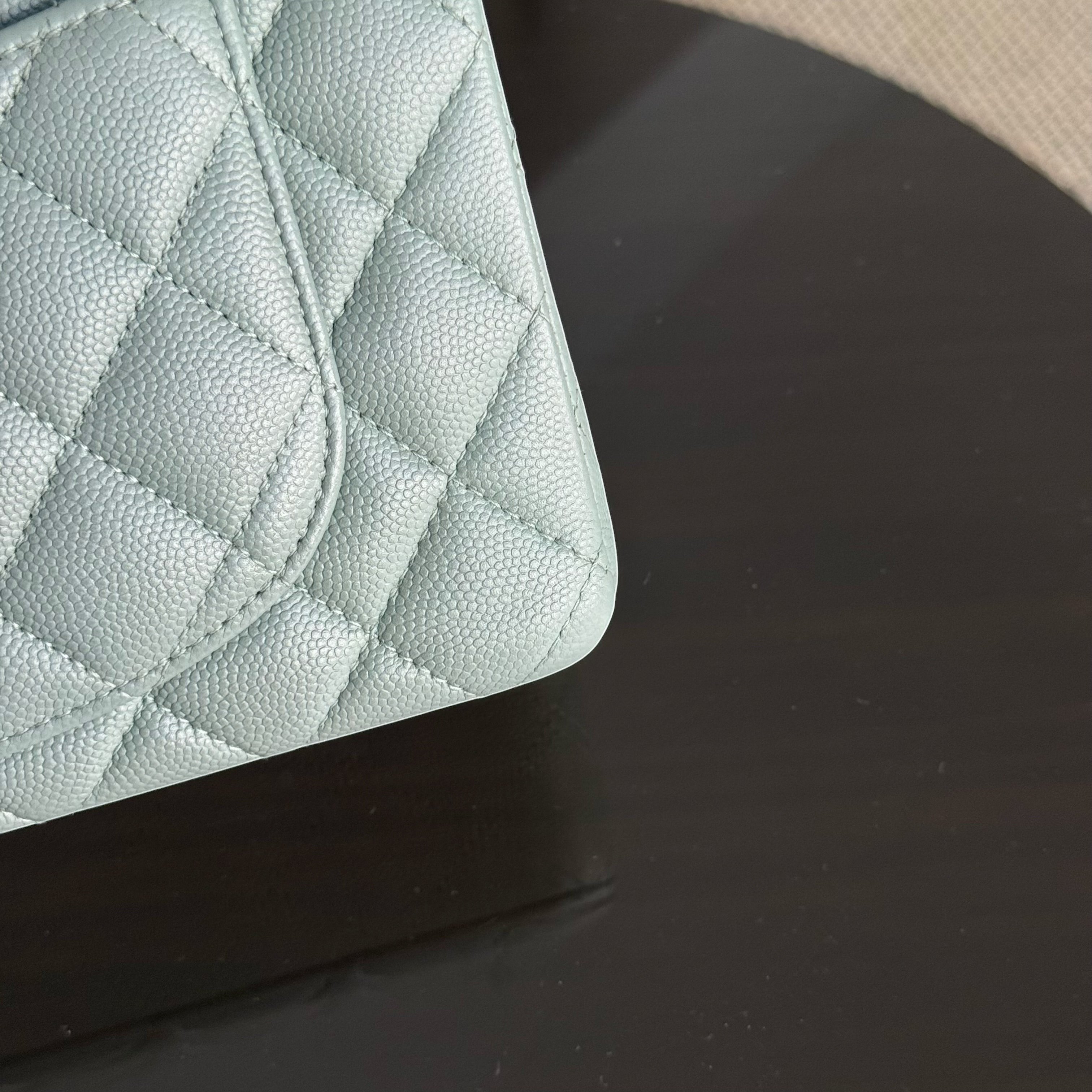 Chanel Classic Flap Small - Caviar 23CM Quilted Green Light Gold Hardware Microchip