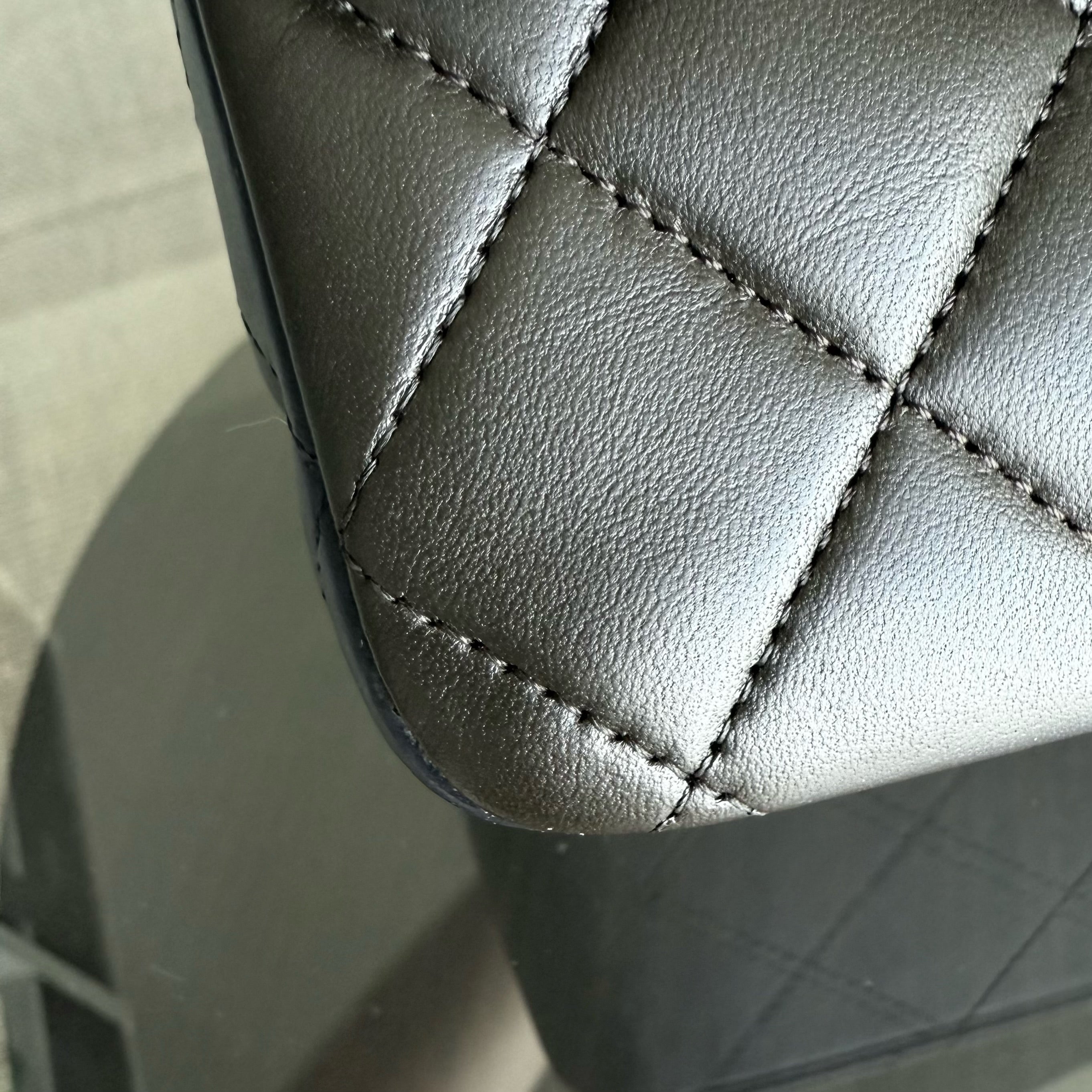 Chanel Classic Flap Medium - 25CM Quilted Lambskin Tri-Colo Silver Hardware Series 18