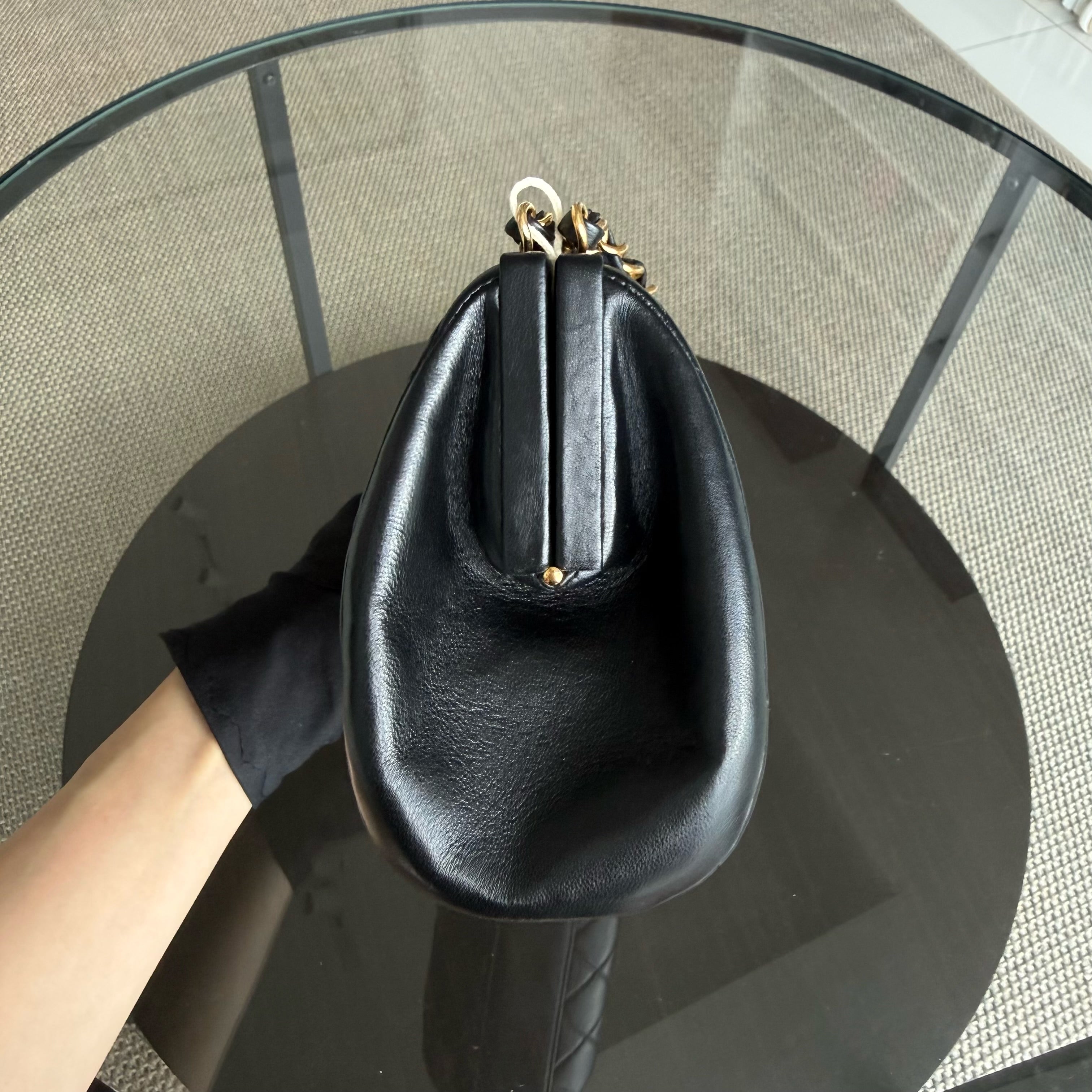 Chanel KissLock Clutch With Chain - Lambskin 19CM Quilted Black Gold Hardware Series 4