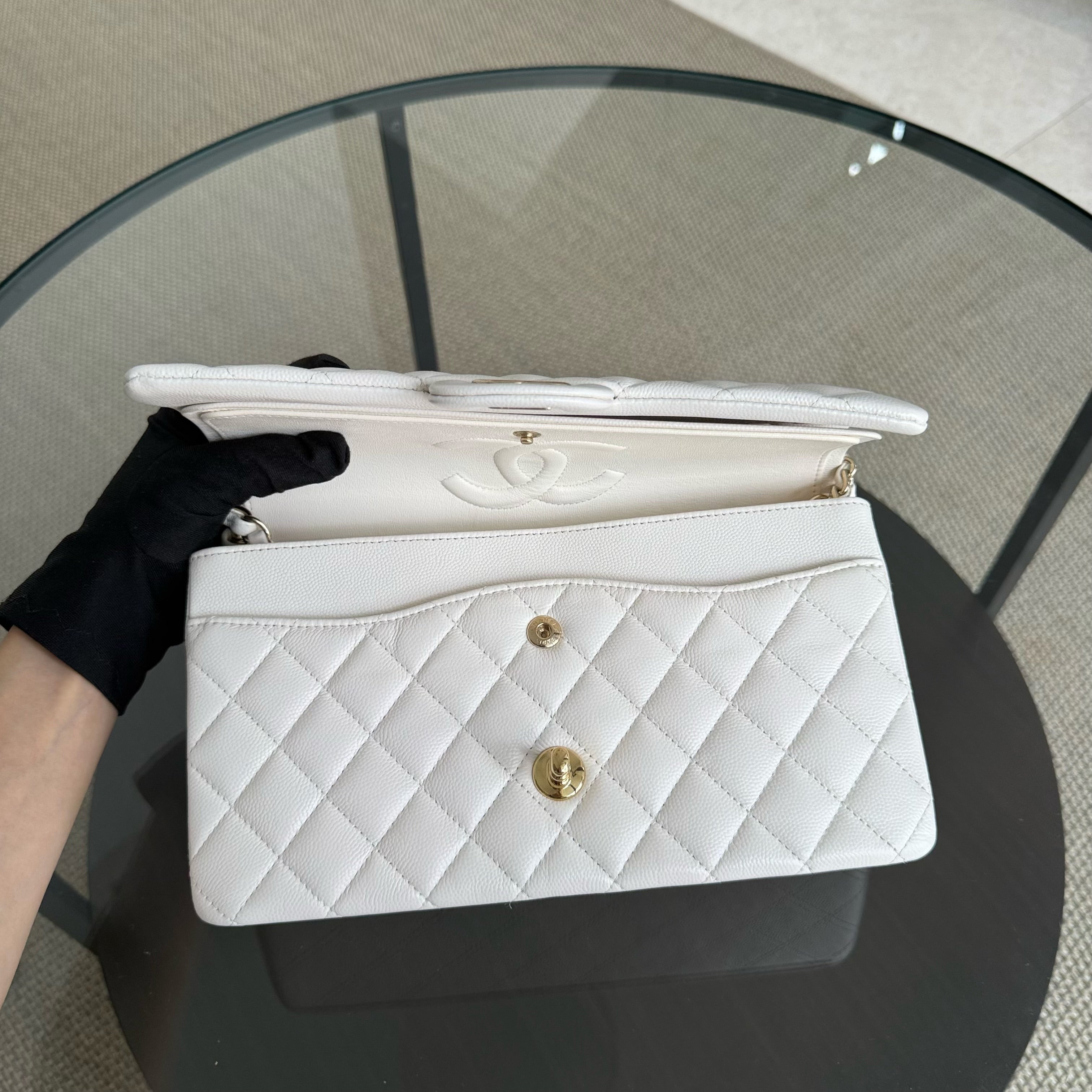 Chanel Classic Flap Medium - Caviar 25CM Quilted White Gold Hardware Series 31