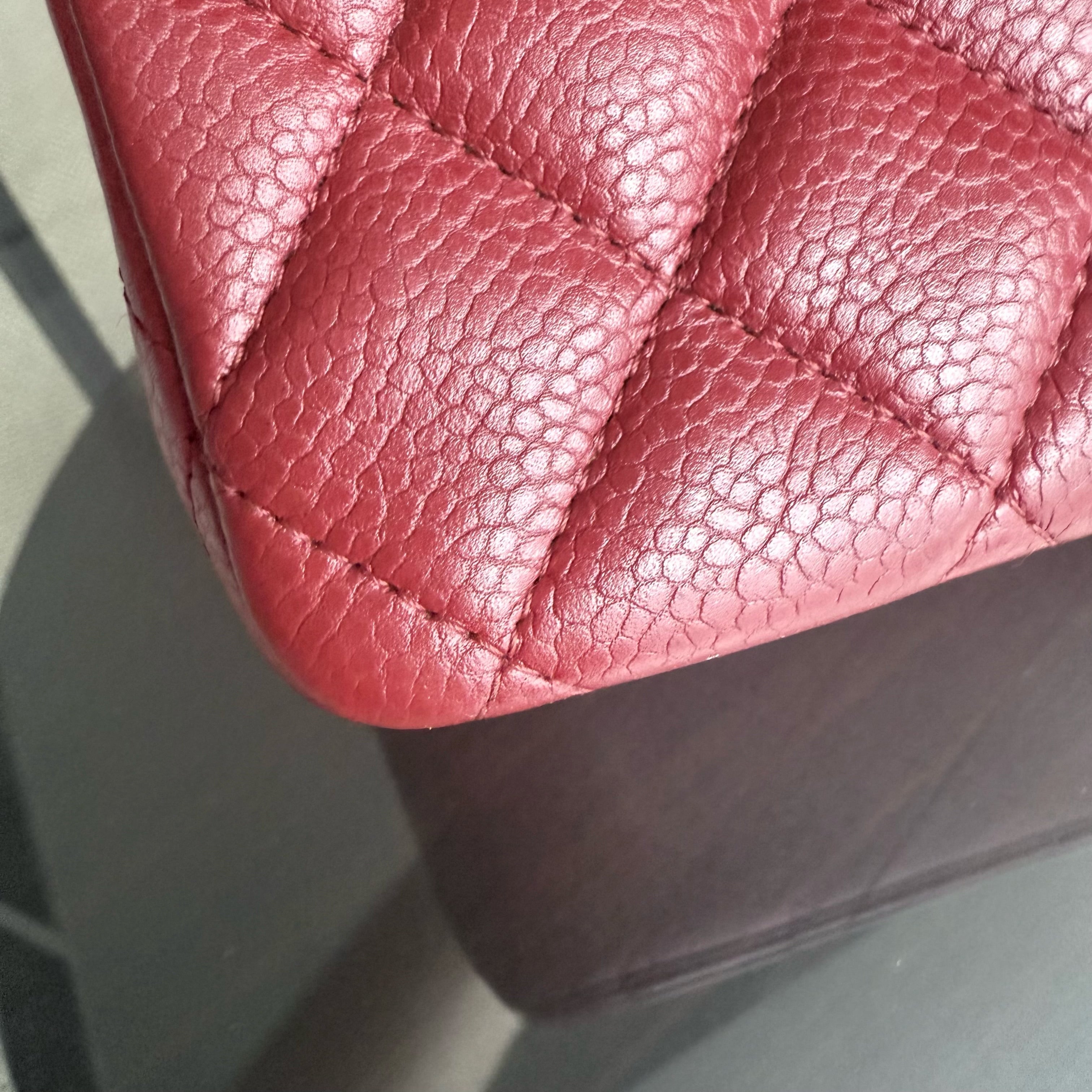 Chanel Classic Flap Medium - Caviar 25CM Quilted Grained Calfskin Dark Red Silver Hardware Series 16