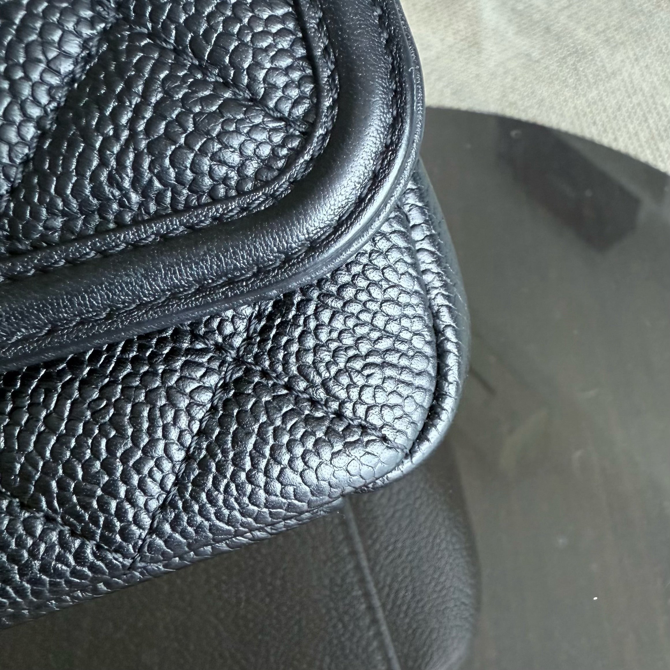 Chanel Filigree CC Small - Caviar Quilted Grained Calfskin Black Gold Hardware Series 22