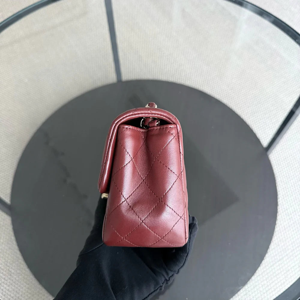 Chanel Classic Flap Mini Square - 17CM Quilted Lambskin Burgundy Gold Hardware Series 24