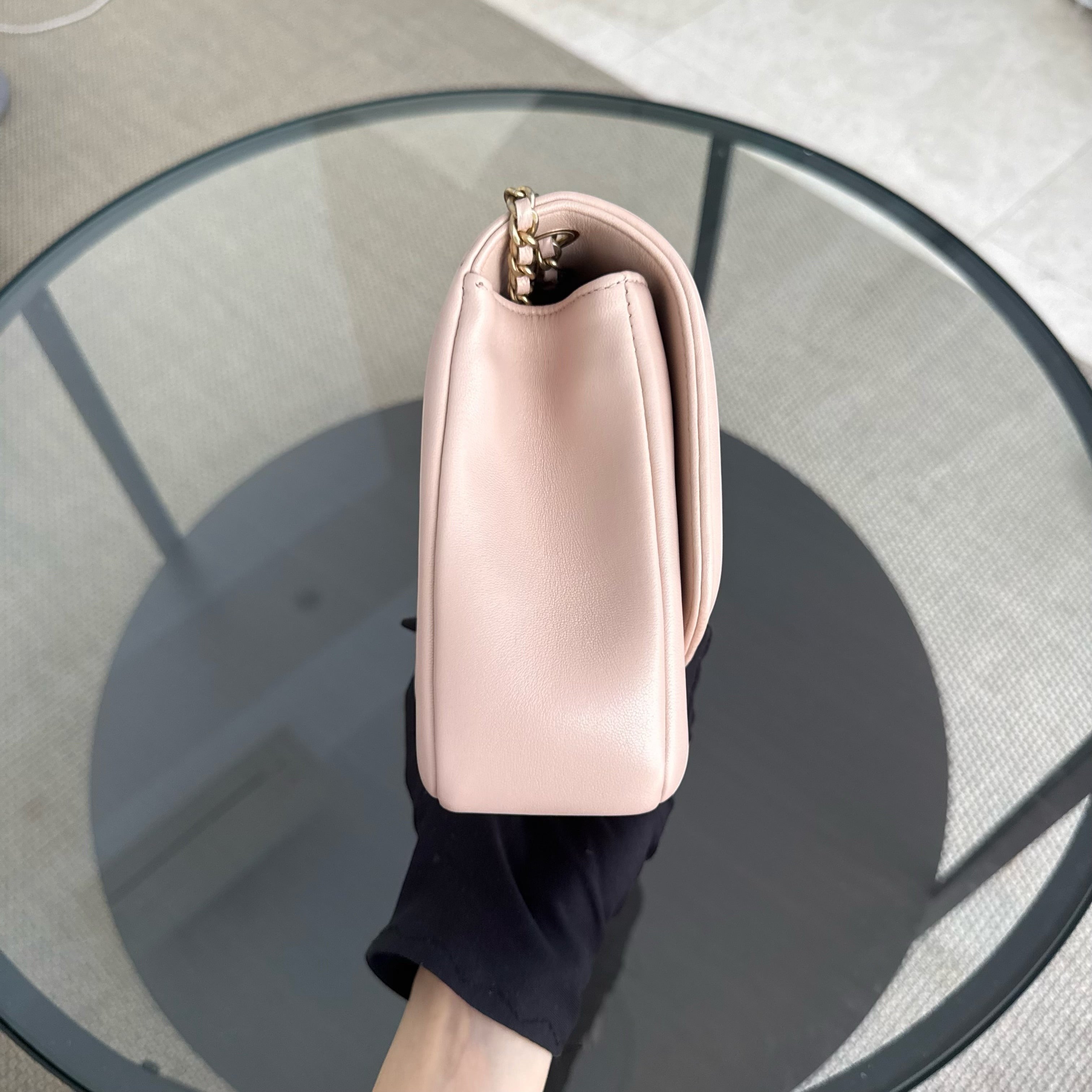 Chanel Diana Reissue - Quilted Lambskin 28CM Light Pink Gold Hardware Series 20