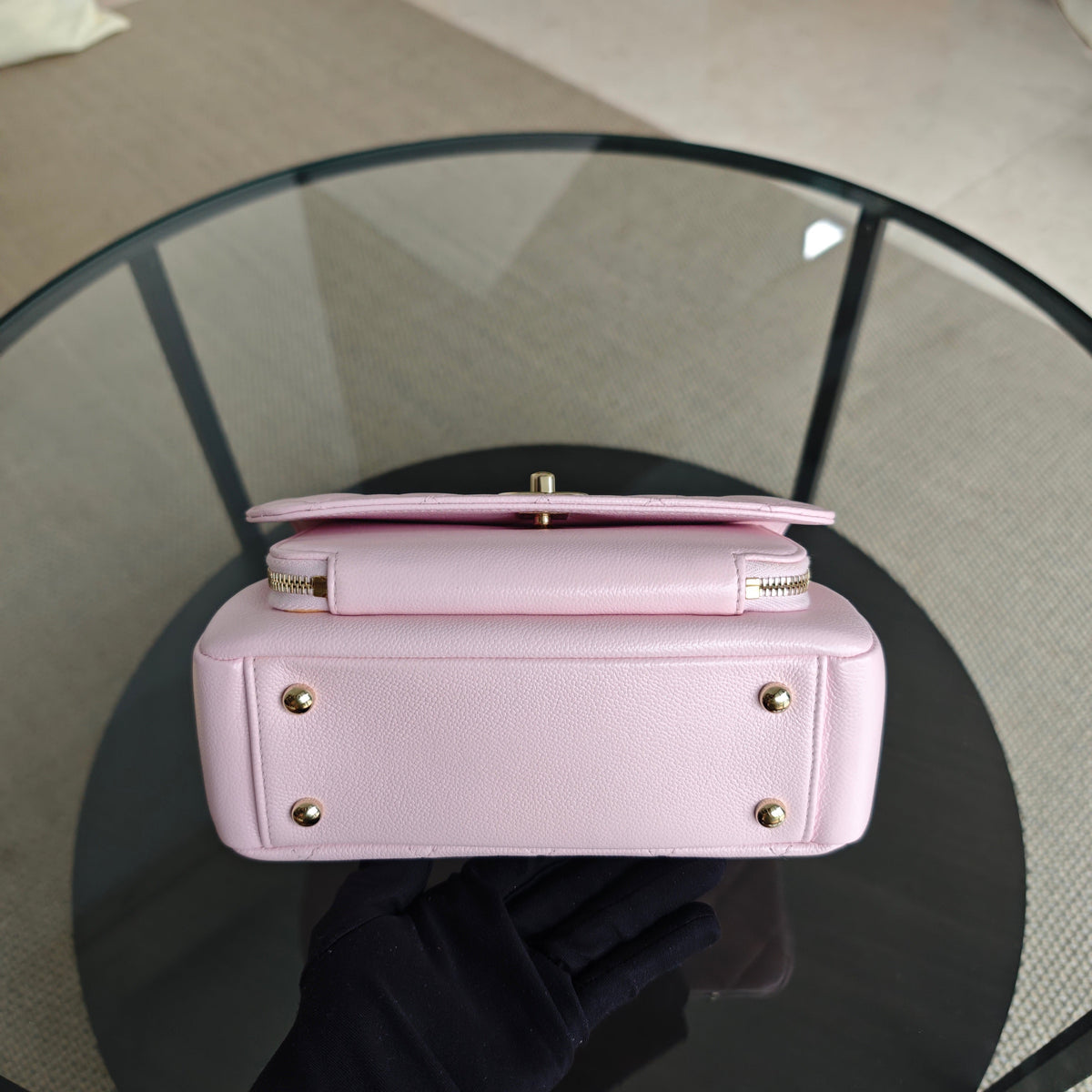 Chanel Business Affinity - Medium 23CM Caviar Quilted Sakura Light Pink Gold Hardware Microchip