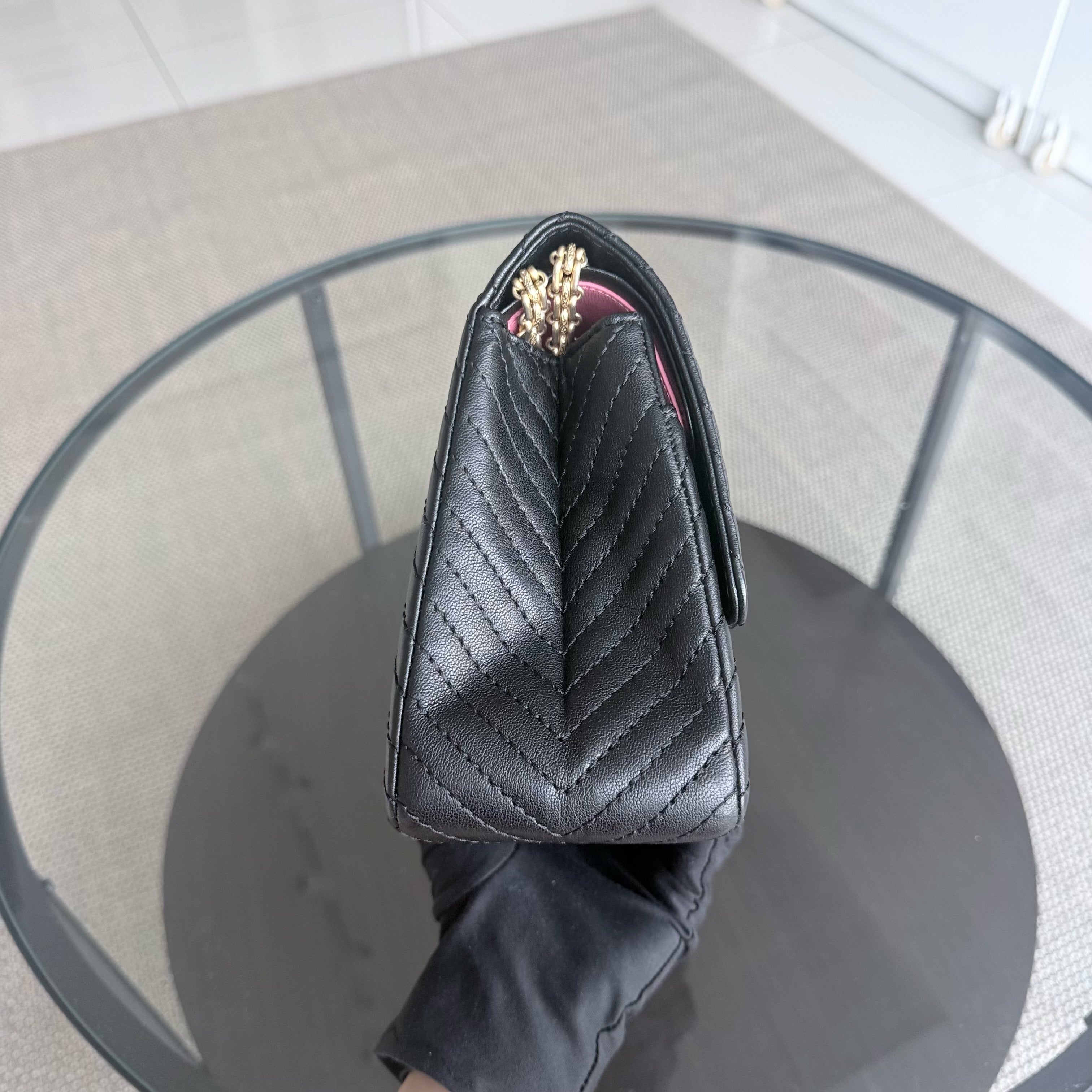 Chanel 2.55 Reissue 226 - 28CM Chevron Aged Calfskin Black Gold Hardware Series 23