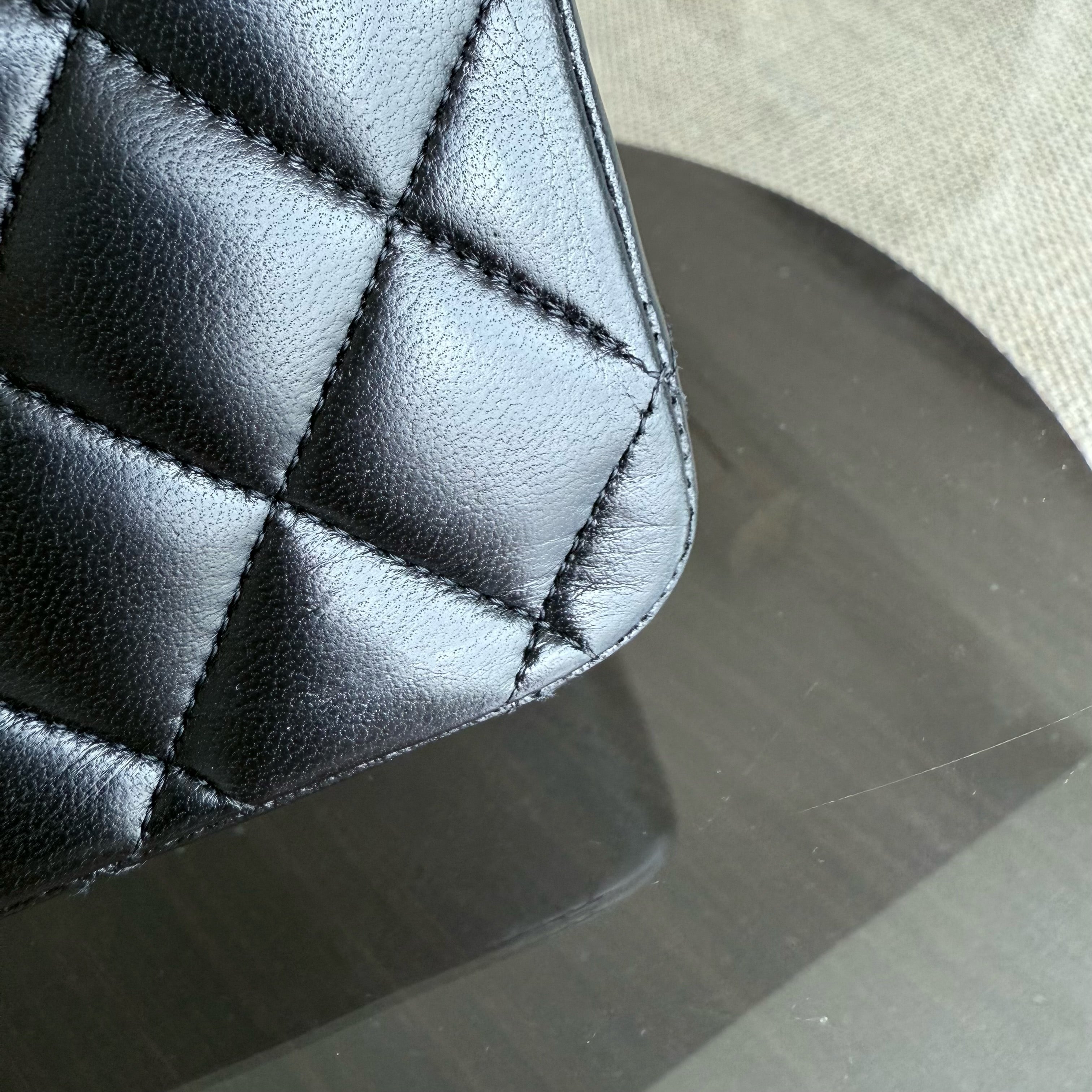 Chanel Classic Flap Medium - 25CM Quilted Lambskin Black Gold Hardware Series 16