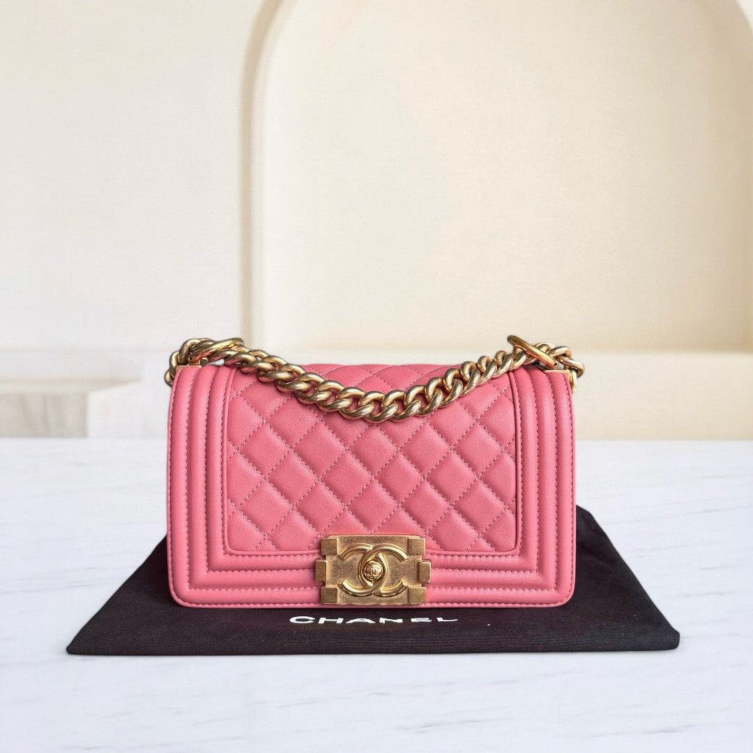 Chanel Boy Small - 20CM Quilted Calfskin Pink Gold Hardware Series 28