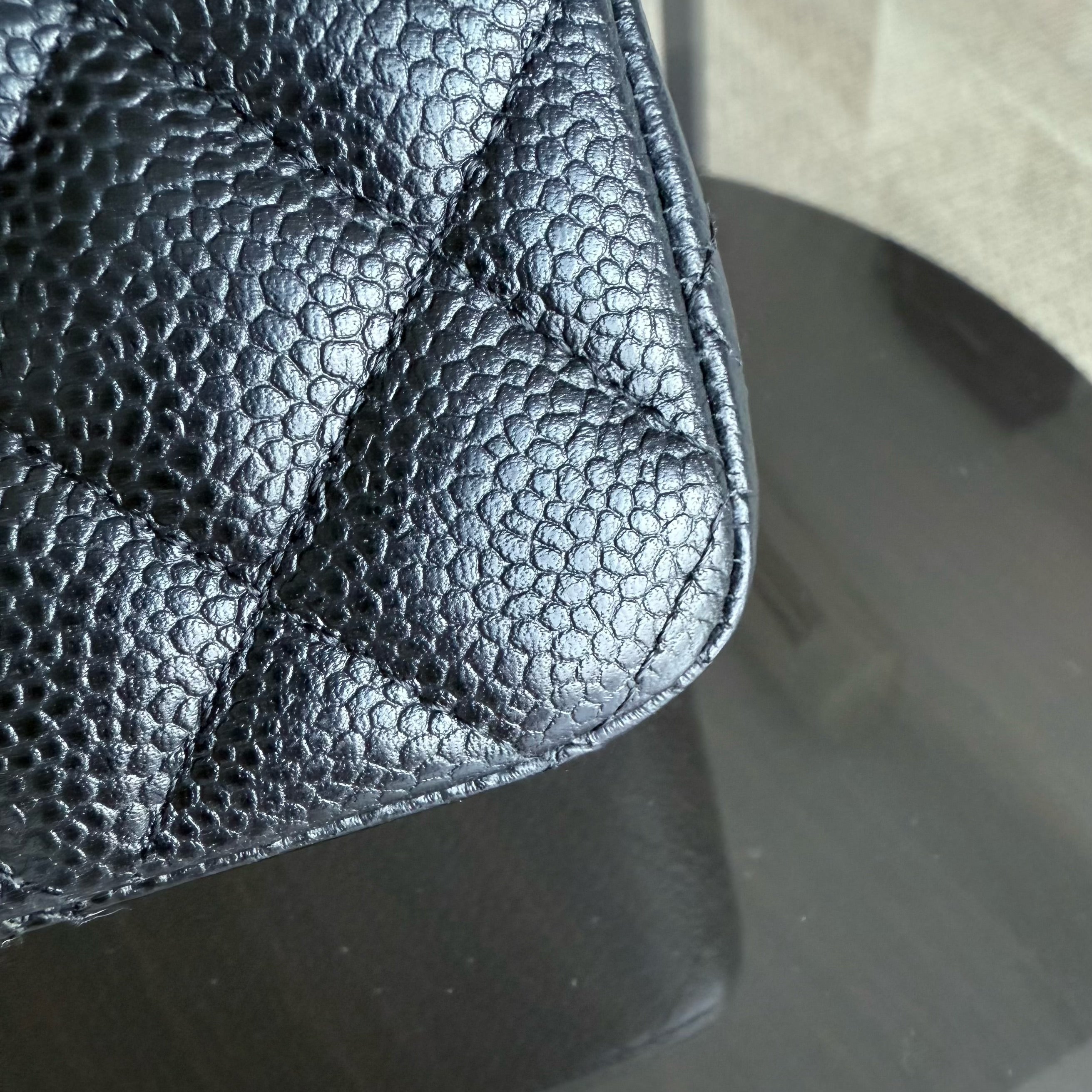 Chanel Classic Flap Medium - 25CM Quilted Caviar Black Gold Hardware Series 26