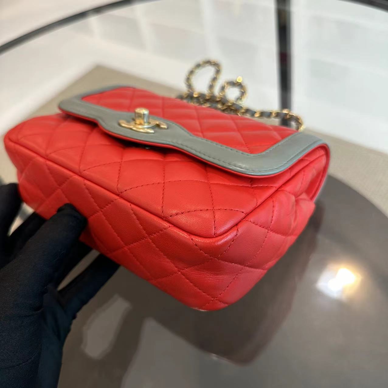 Chanel Seasonal Flap - Two Tone Quilted Lambskin Red Grey Golden Hardware Series 23