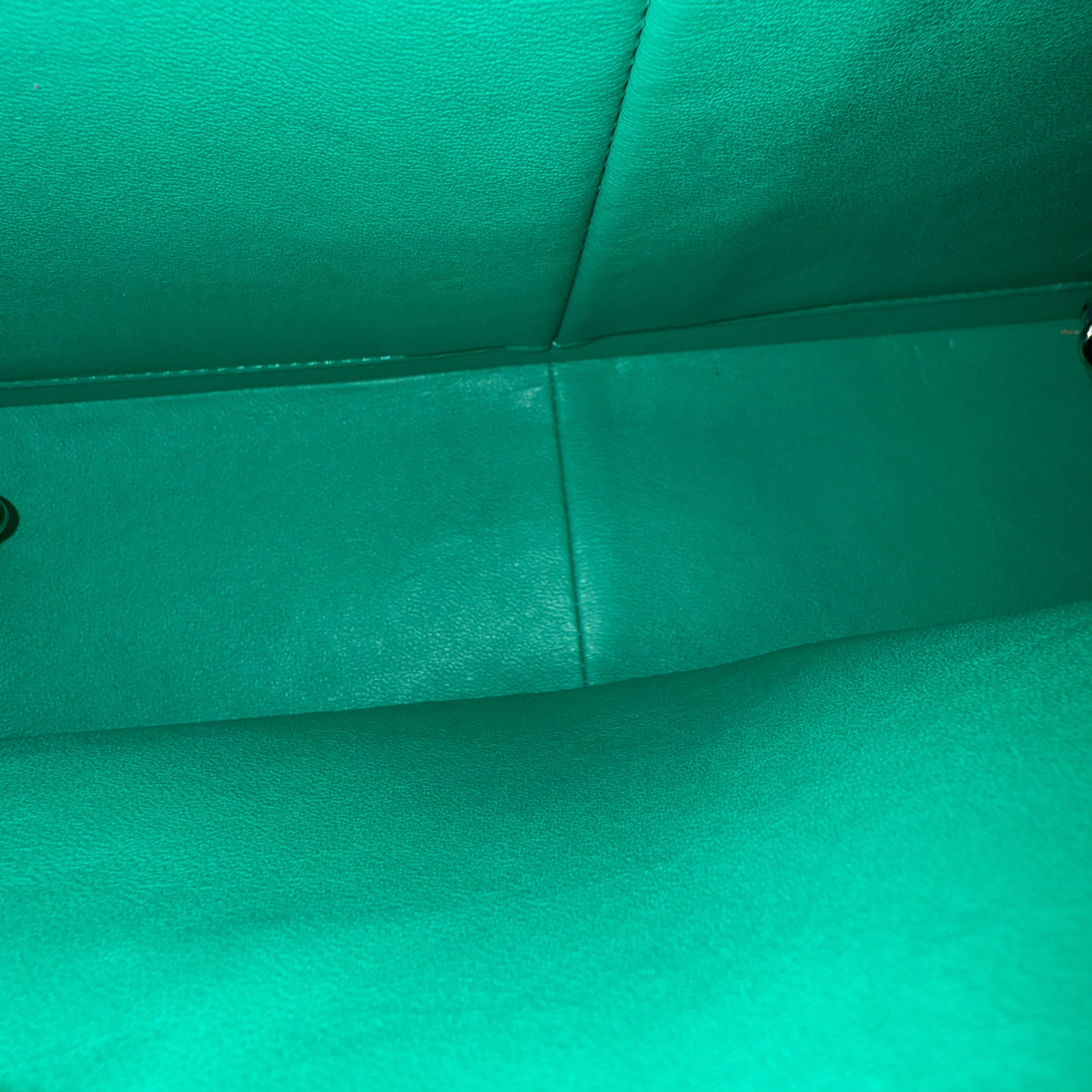 Chanel Classic Flap Jumbo - Double Flap 30CM Quilted Lambskin Green Silver Hardware Series 16