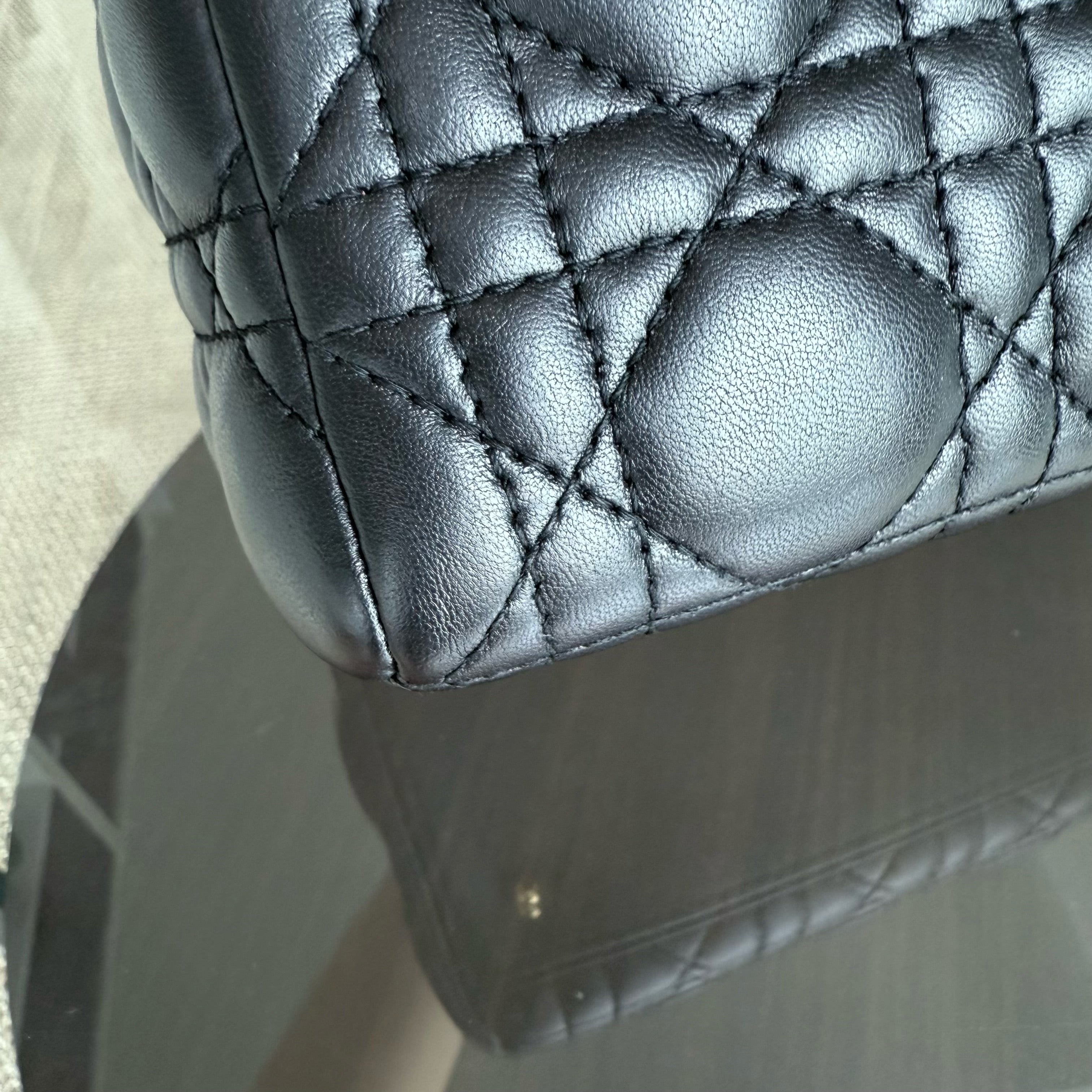 Dior Lady Medium - Canange Lambskin Black Gold Hardware