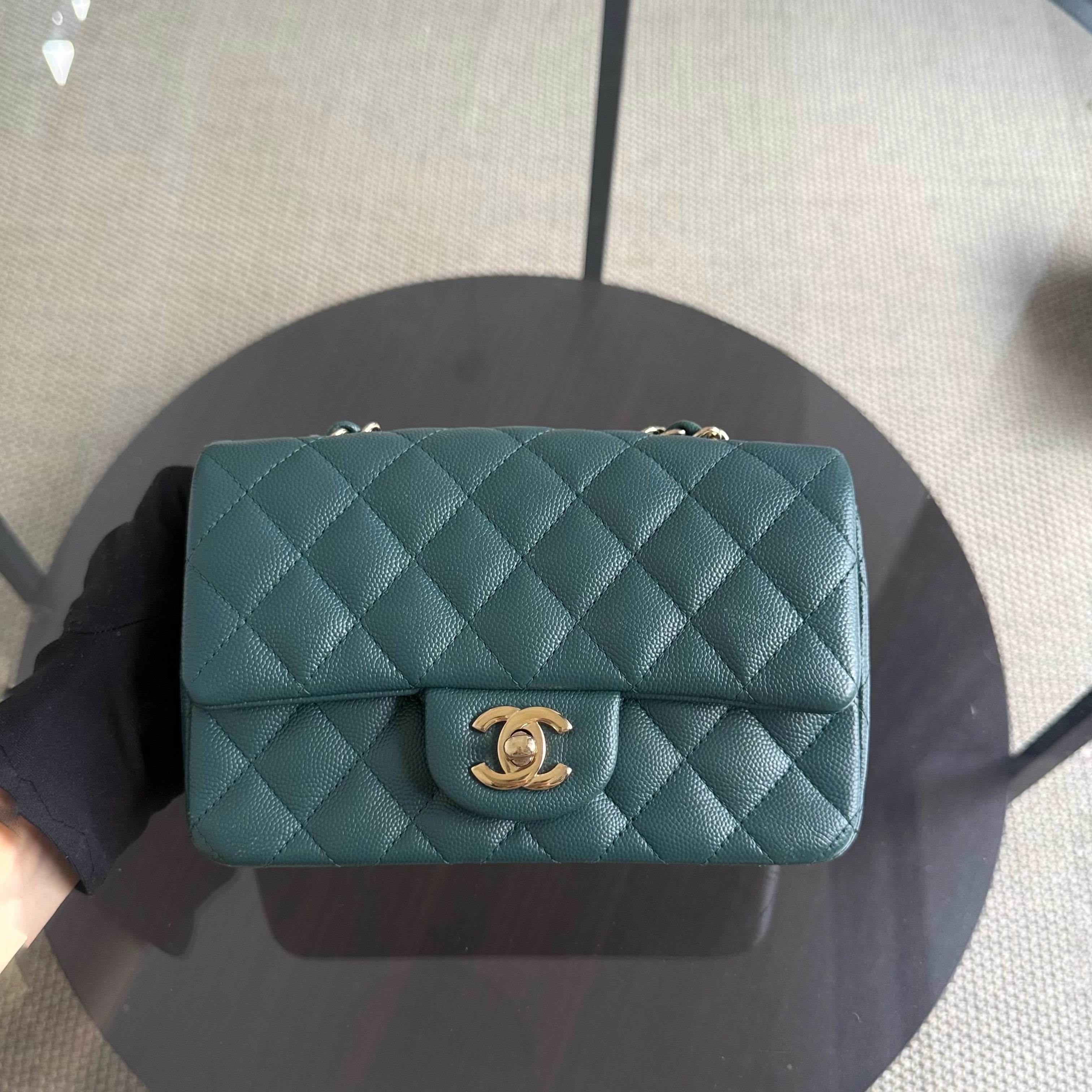 Chanel Classic Flap Mini - Caviar 20CM Quilted Dark Green Gold Hardware Series 24