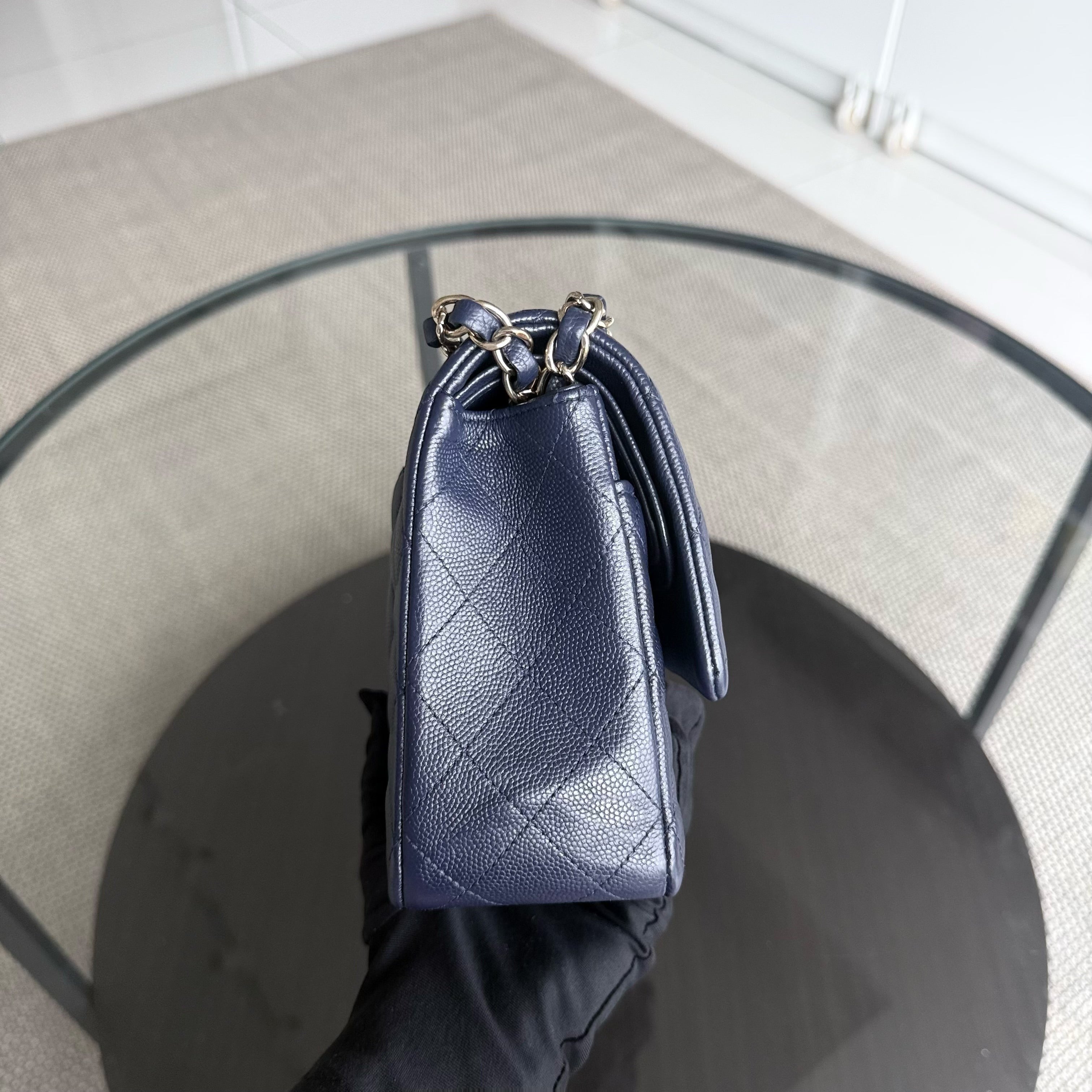 Chanel Classic Flap Medium - Caviar 25CM Quilted Dark Midnight Blue Gold Hardware Series 31