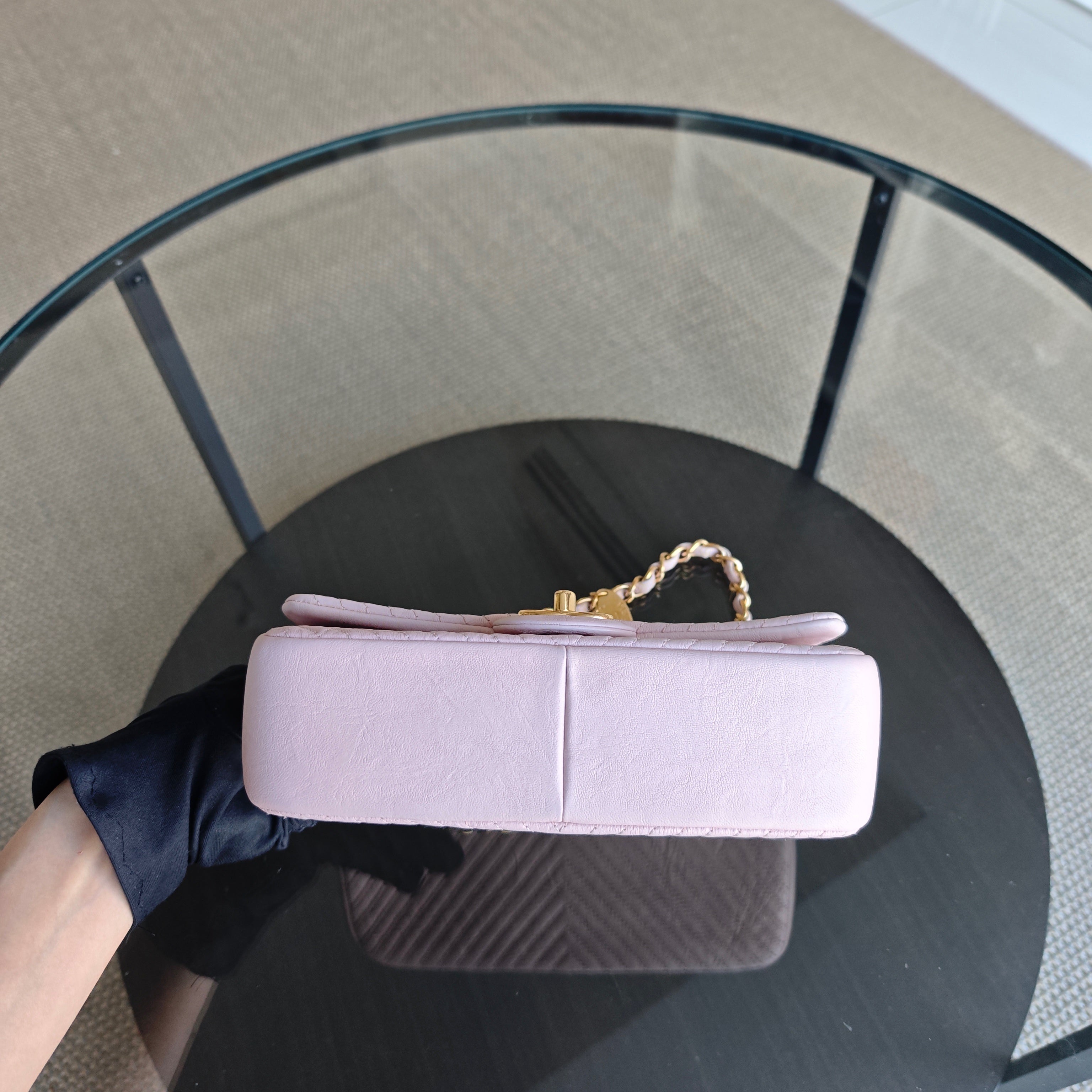 Chanel Seasonal Flap - Chevron Surpique CC Herringbone Medallion Flap Light pink Gold Hardware Series 22