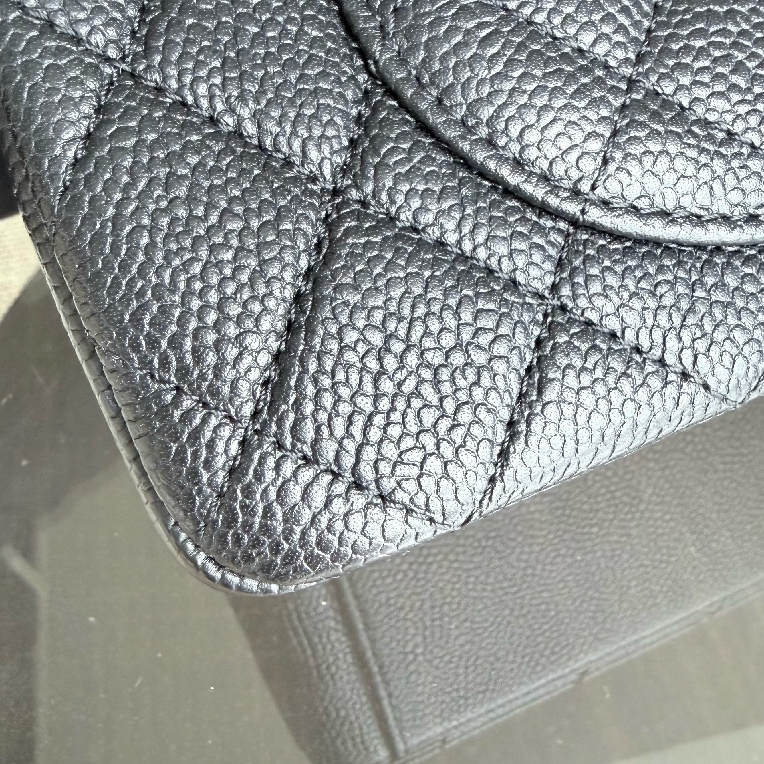 Chanel Filigree CC Medium - 25CM Caviar Quilted Grained Calfskin Black Gold Hardware Series 24