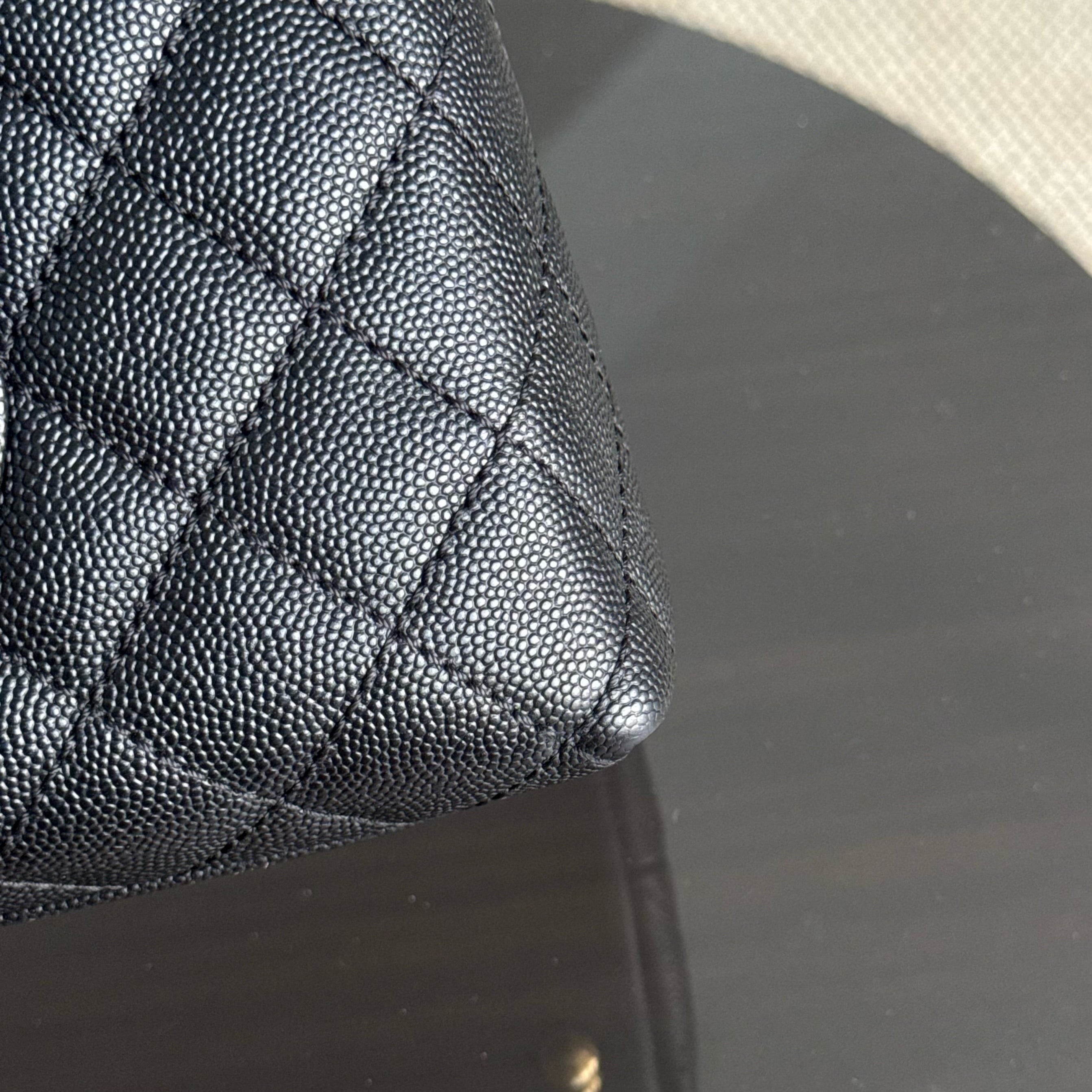 Chanel Coco Handle Medium - Caviar 29CM Quilted Black Gold Hardware Series 24