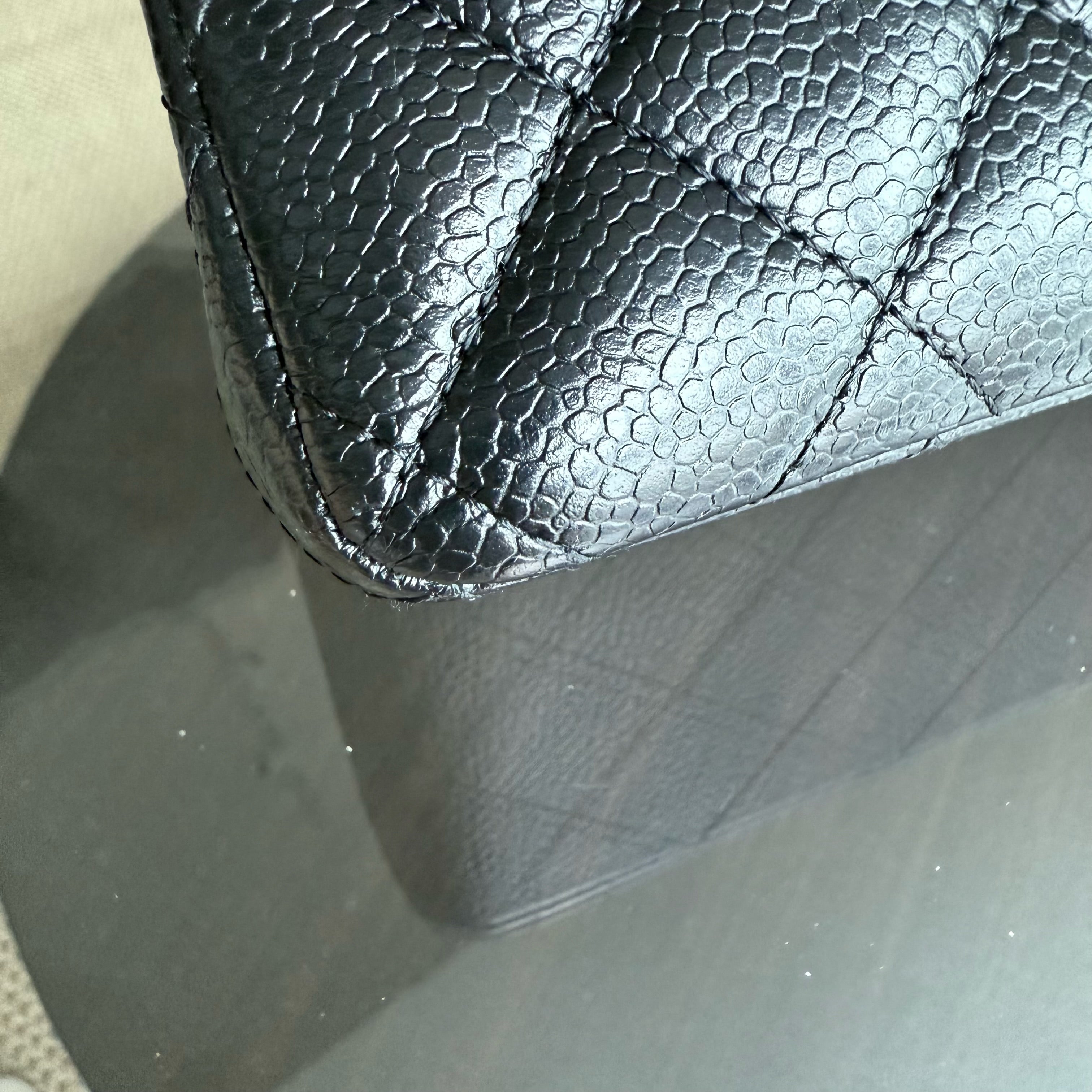 Chanel Classic Flap Small - Caviar 23CM Quilted Black Silver Hardware Series 31