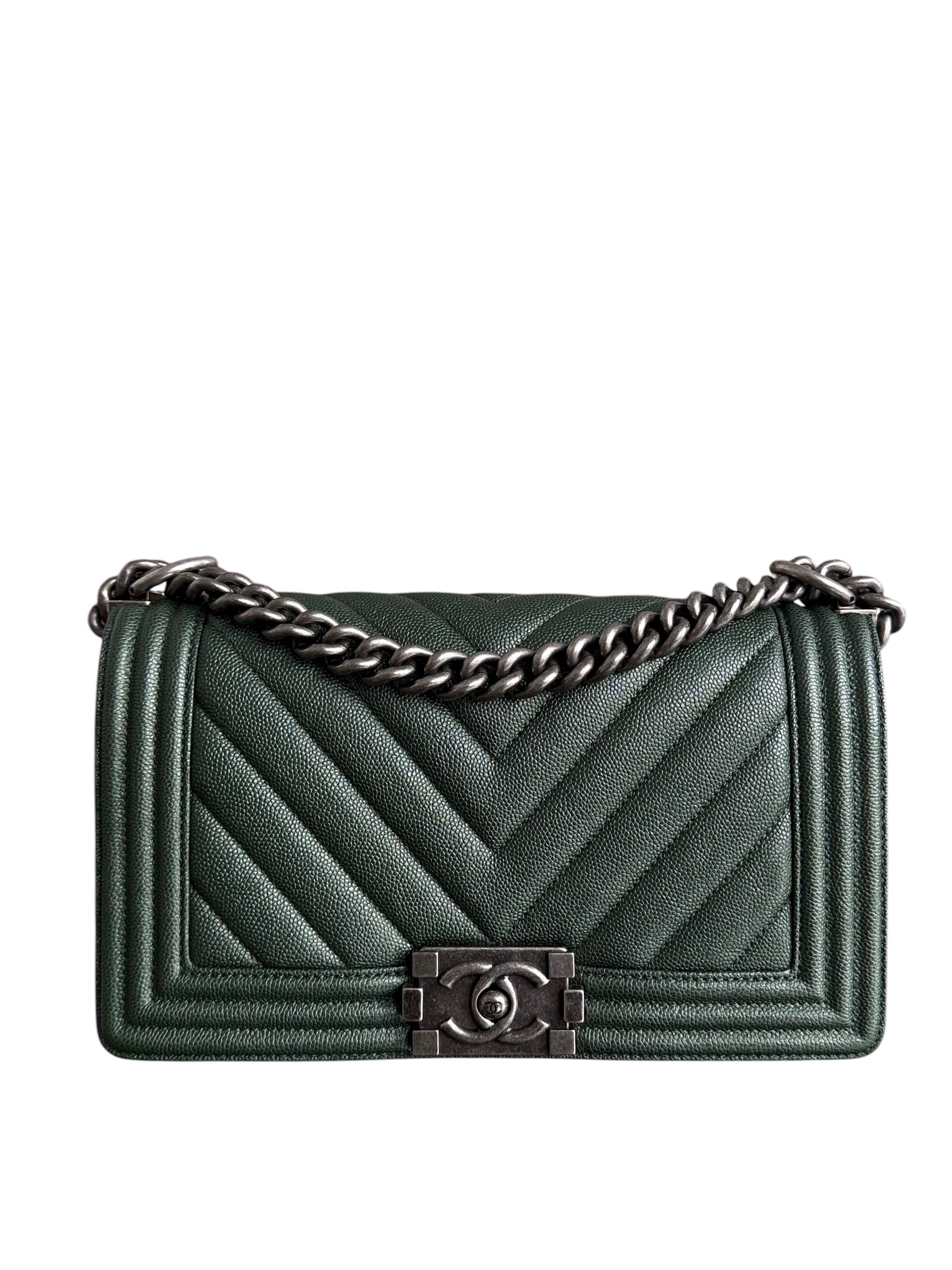Chanel Boy Medium - Caviar 25CM Chevron Dark Green Ruthenium Silver Hardware Series 26