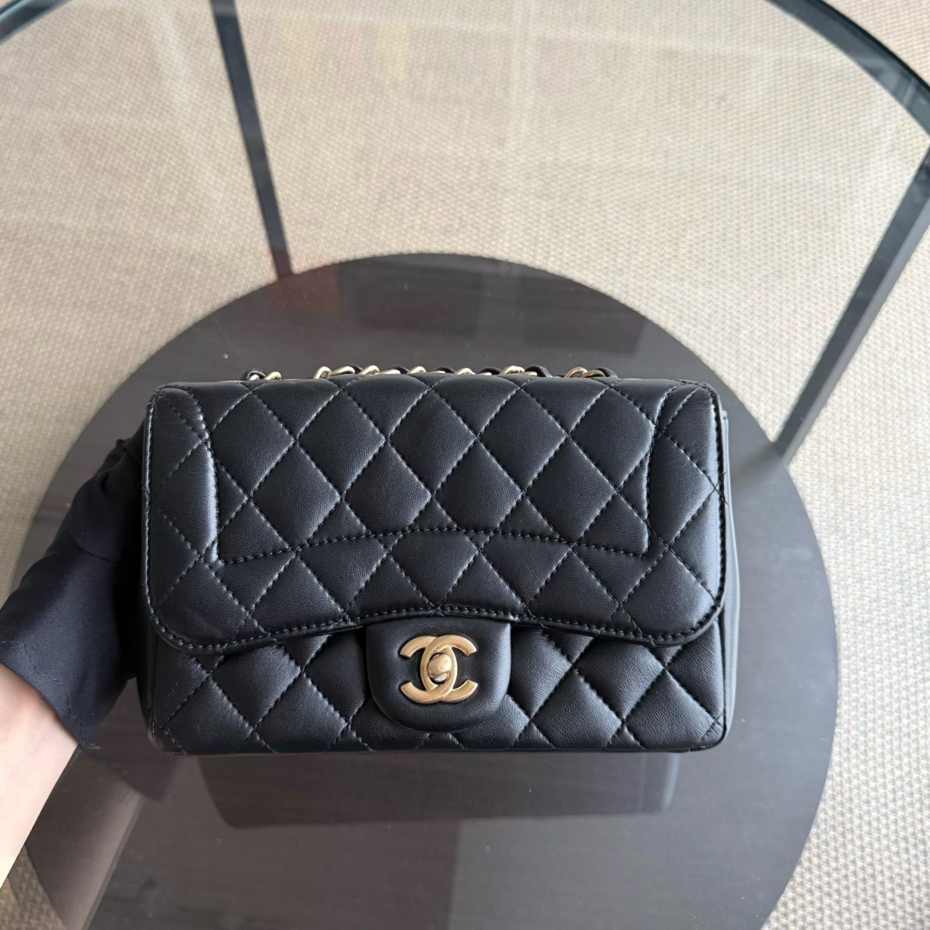 Chanel Mademoiselle Chic Flap Small - 23CM Quilted Lambskin Black Gold Hardware Series 21