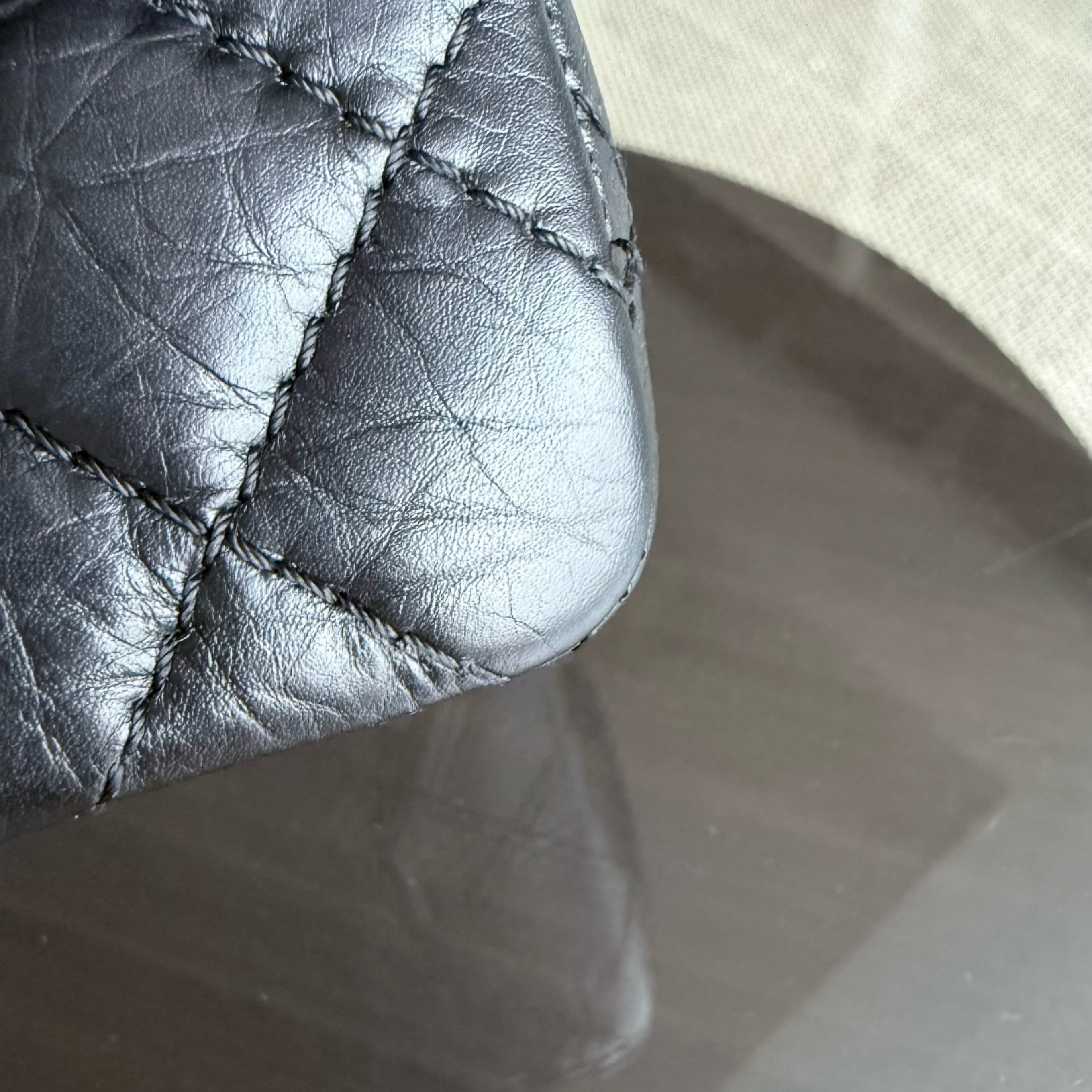 Chanel 2.55 Reissue 225 - Quilted Aged Calfskin Black Ruthenium Silver Hardware Series 18