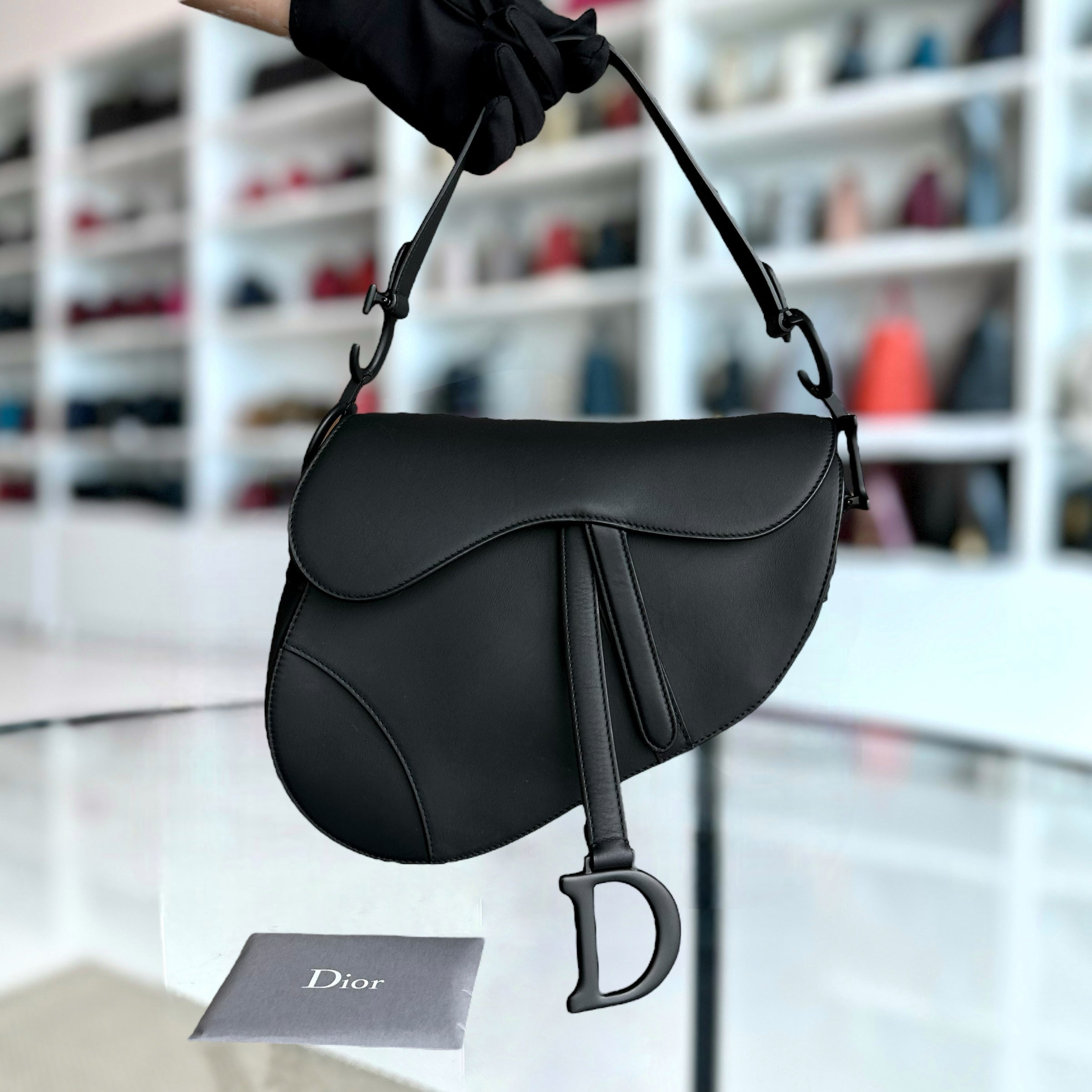 Dior Saddle Medium Calfskin
All Black BHW