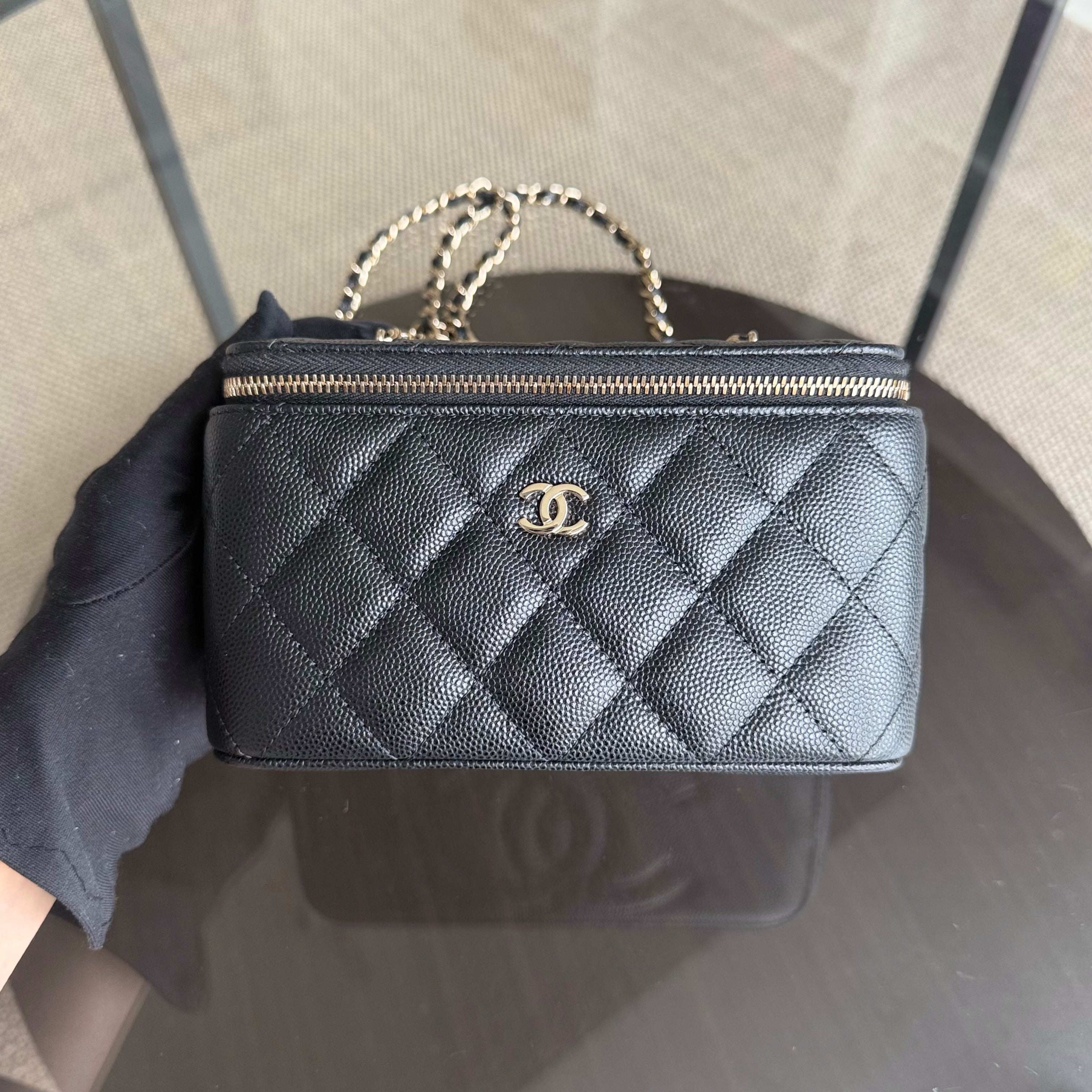 Chanel Long Vanity Classic Quilted Caviar Small Black LGHW Series 31