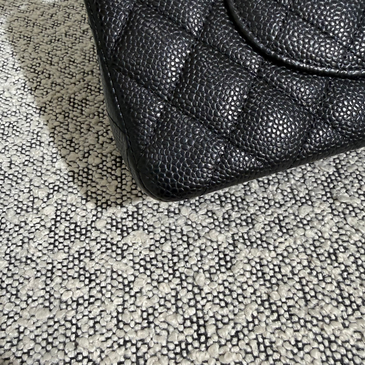 Chanel Classic Flap Medium - 25CM Quilted Caviar Black Gold Hardware