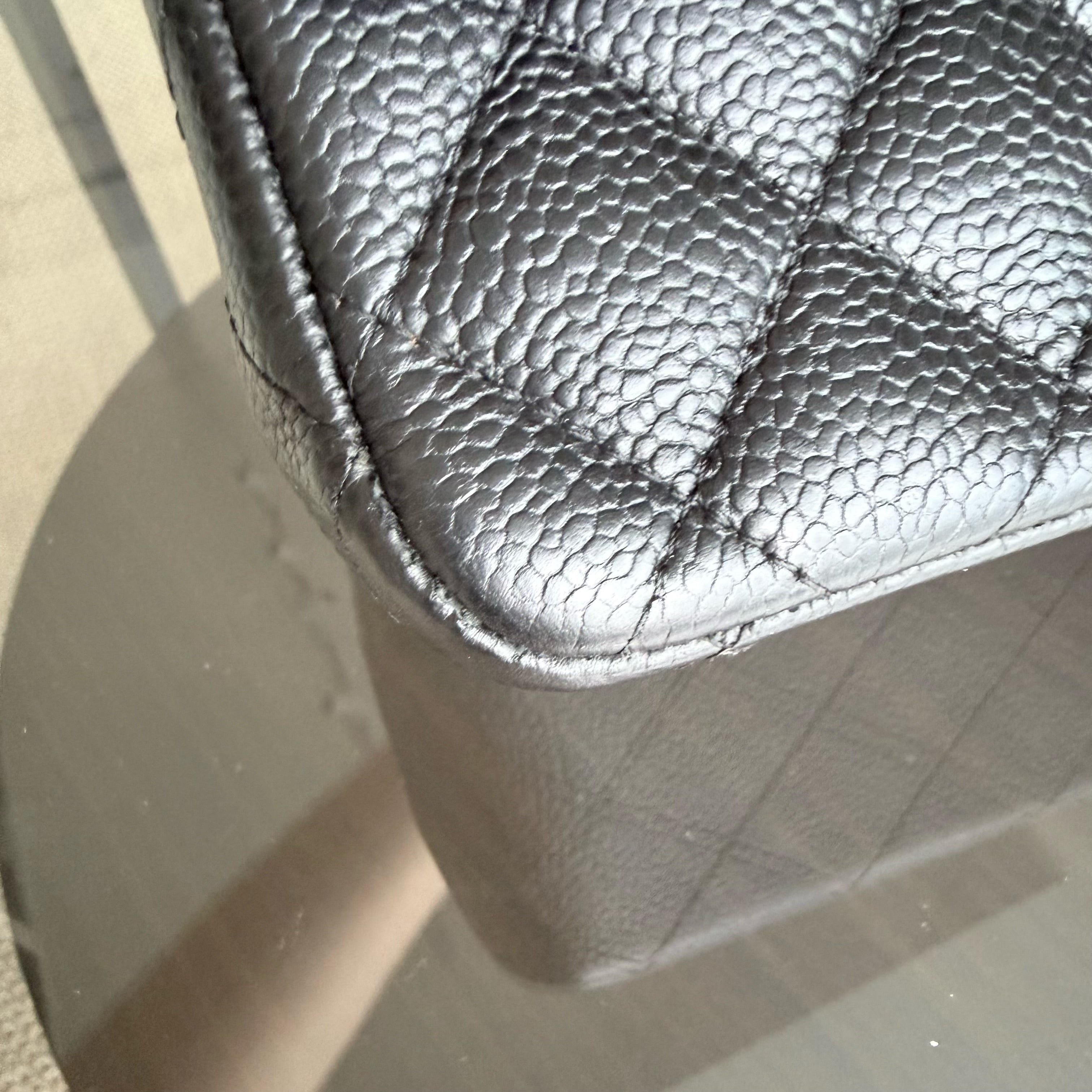 Chanel Classic Flap Medium - Caviar 25CM Quilted Black Silver Hardware Series 25