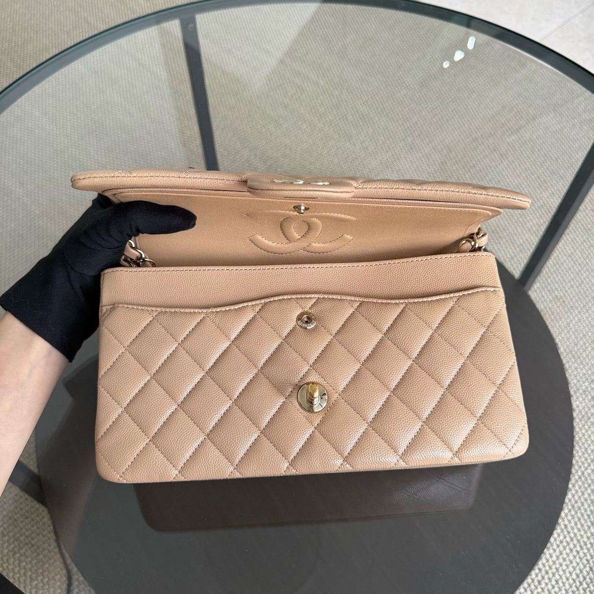 Chanel Classic Flap Medium - Caviar 25CM Quilted Caramel Gold Hardware Series 28