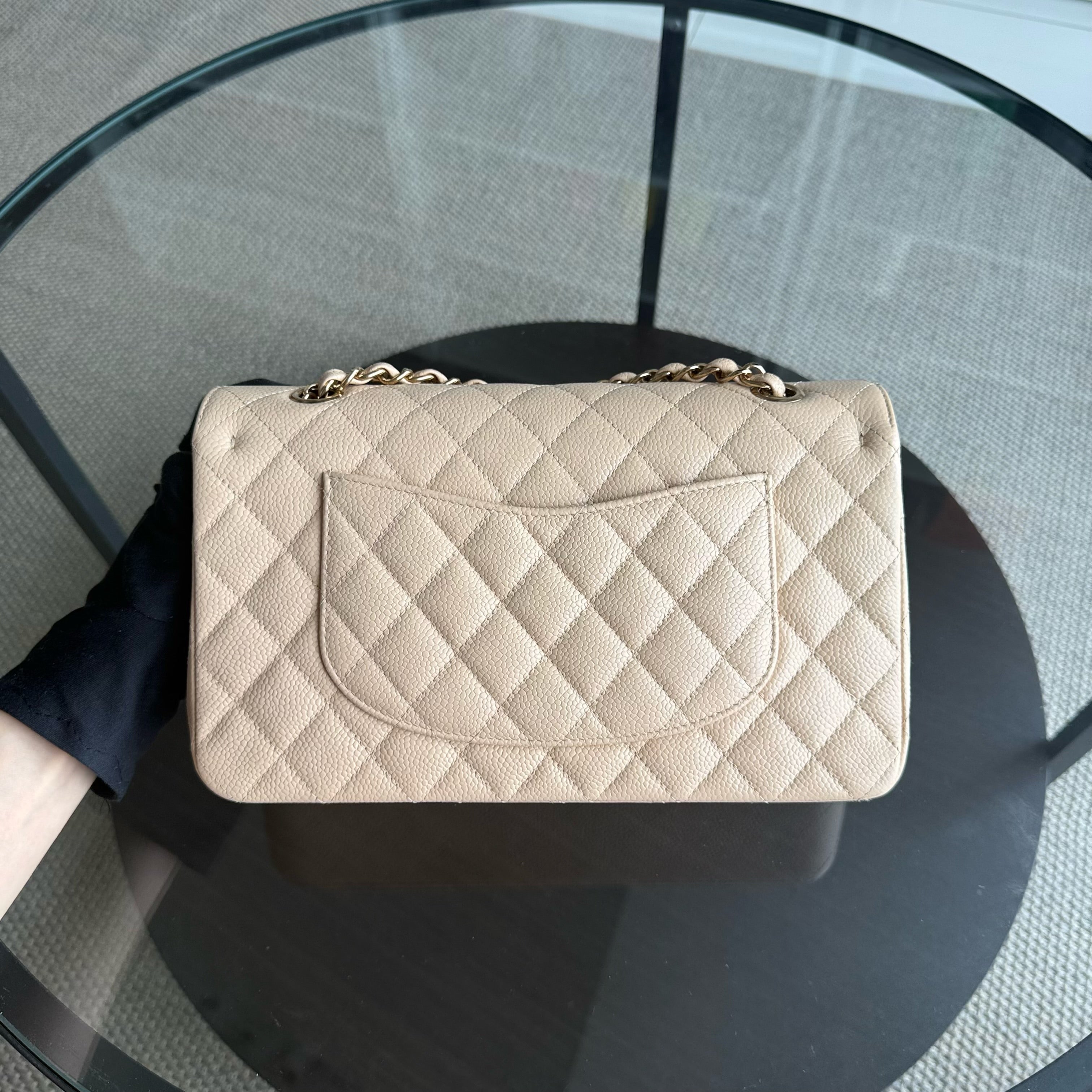 Chanel Classic Flap Medium - Caviar 25CM Quilted Beige Gold Hardware