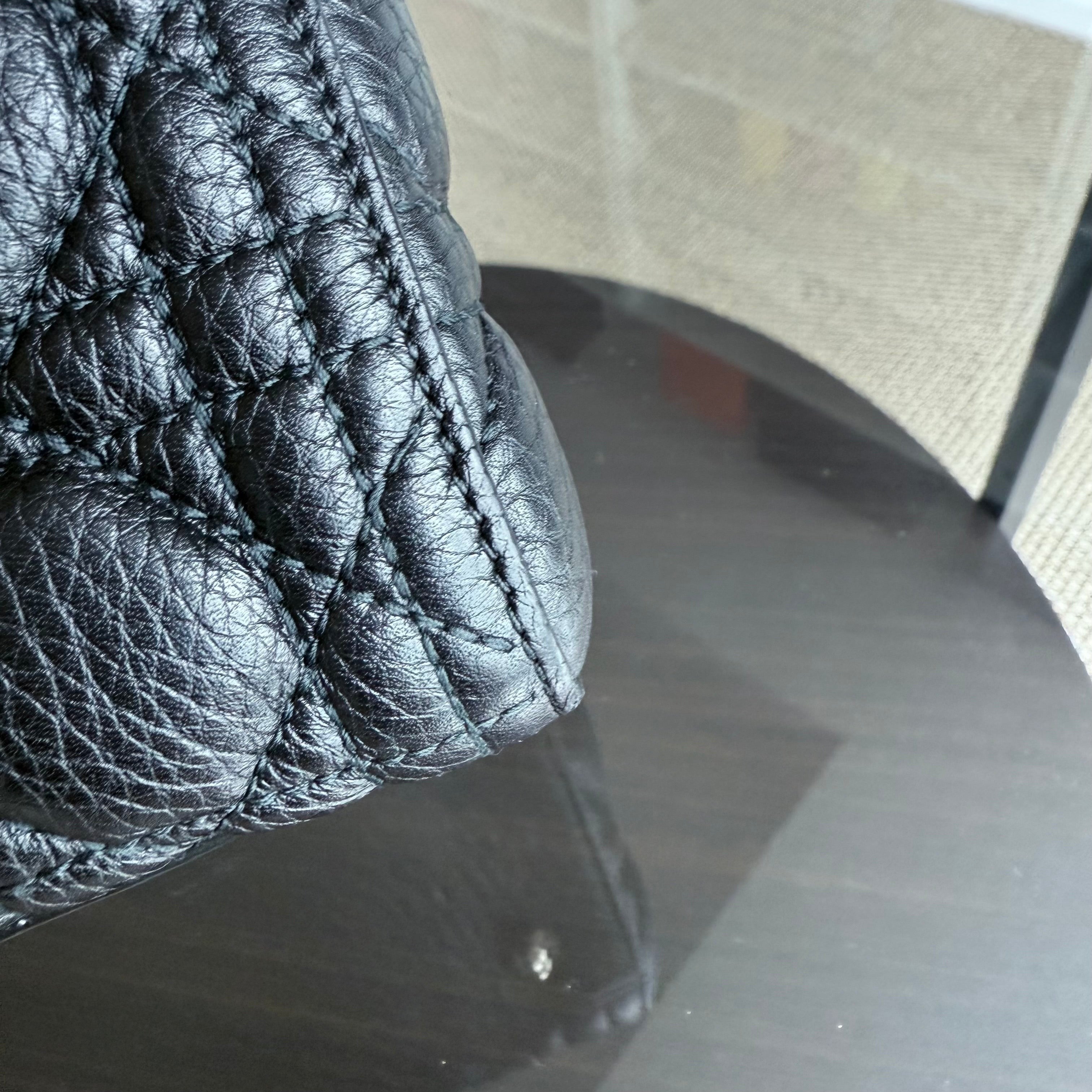 *Flap, Caviar* Lady Large Flap Caviar Cannage Black GHW No Strap