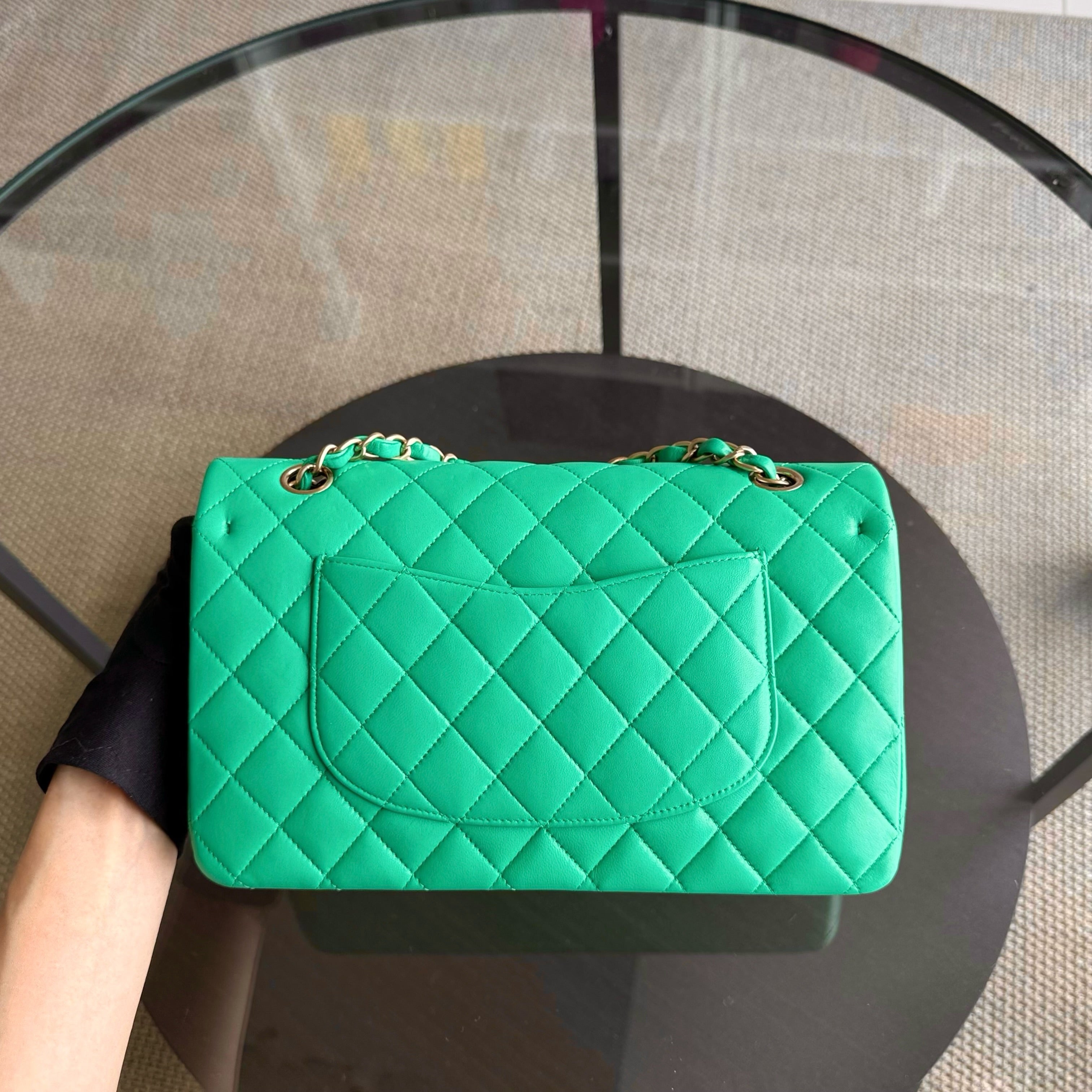 Chanel Classic Flap Medium - 25CM Quilted Lambskin Green Gold Hardware Series 18