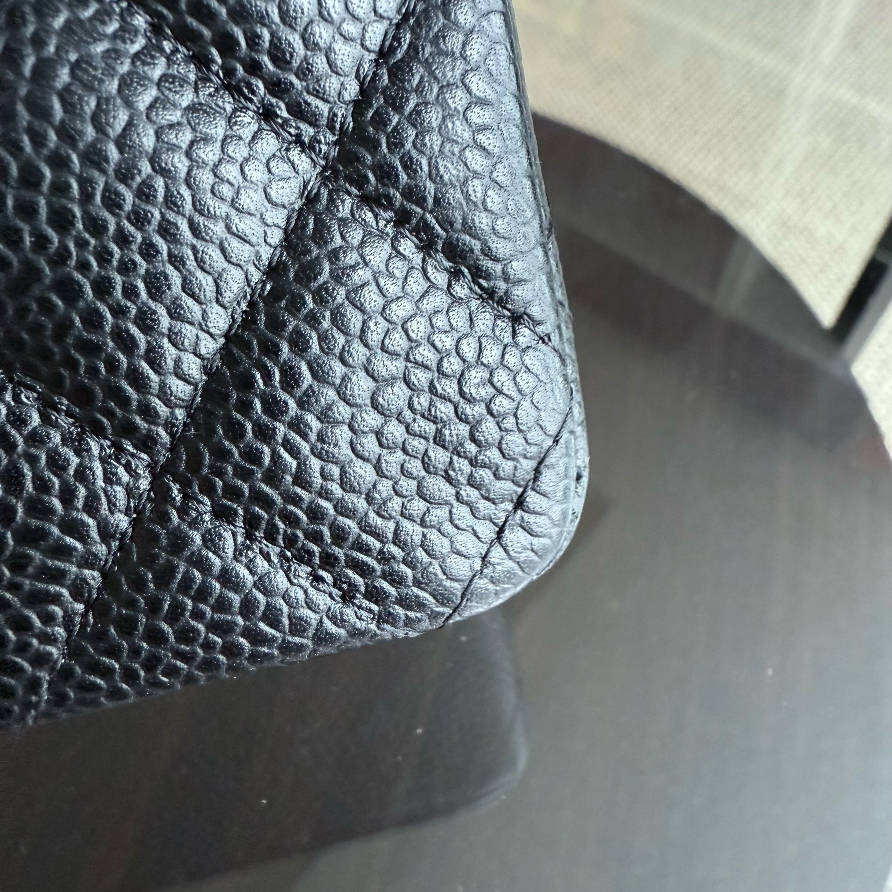 Chanel Classic Flap Medium - Caviar 25CM Quilted Black Gold Hardware Series 17